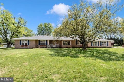 Homes For Sale - 19103 Woodhill Drive<br/> HAGERSTOWN, MD 21742