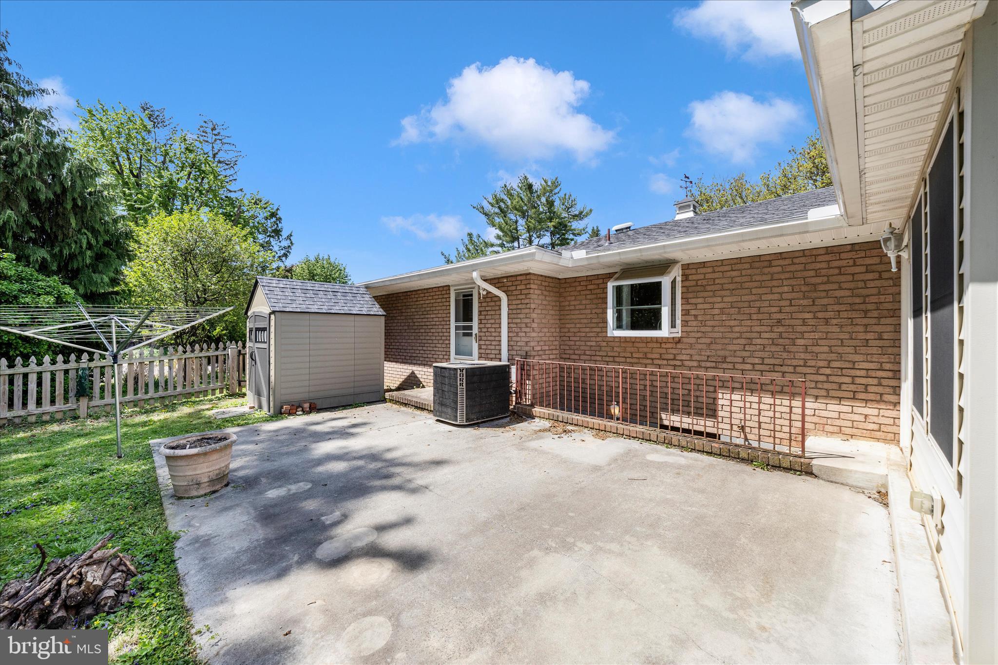 FOUNTAIN HEAD - Residential