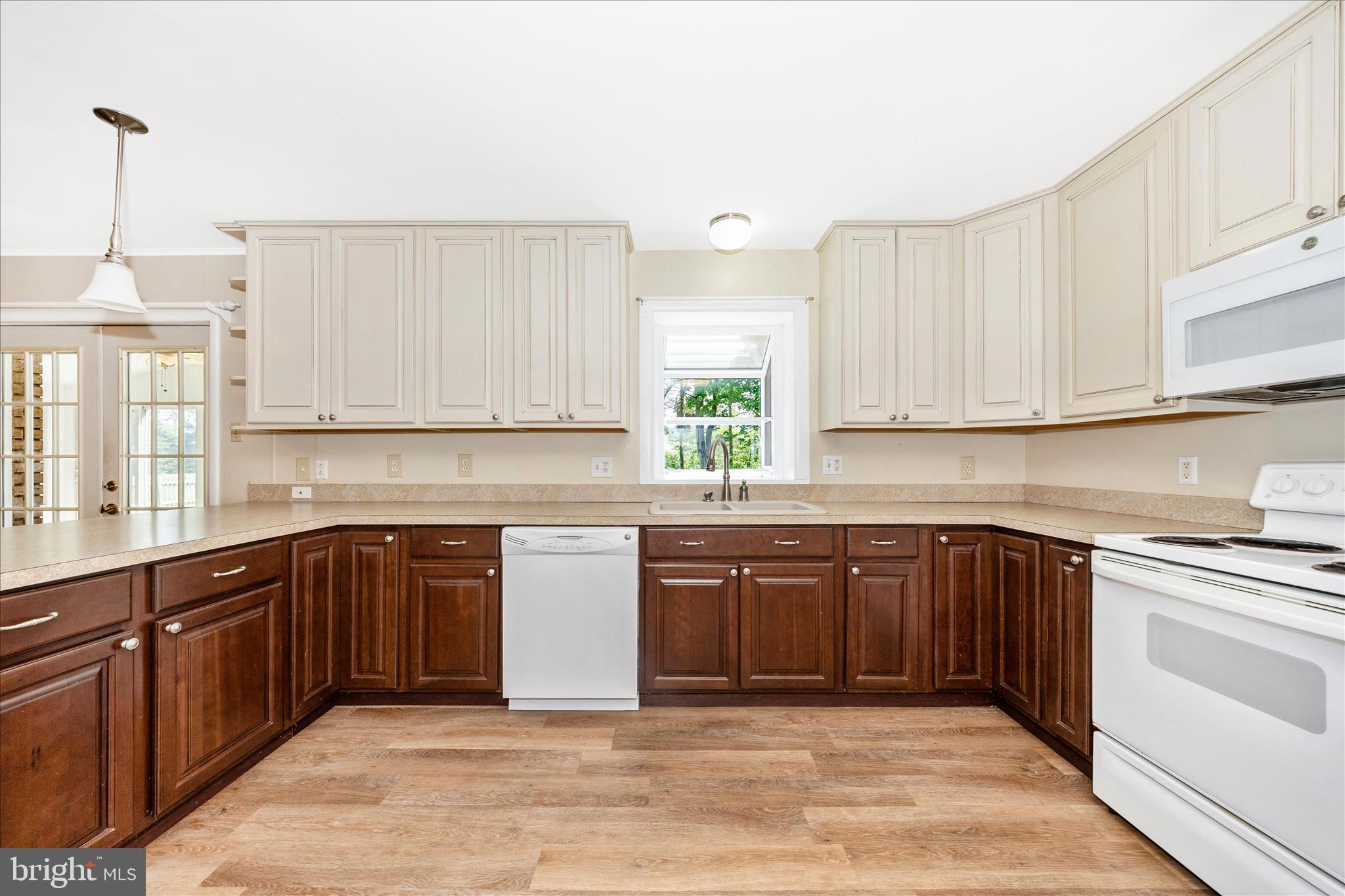 FOUNTAIN HEAD - Residential