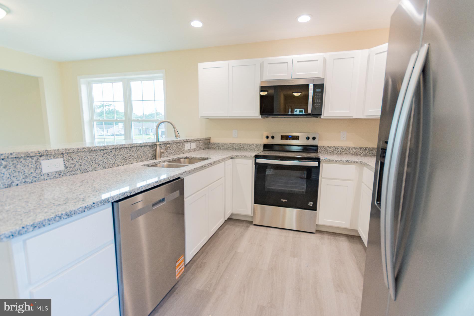 ELIZABETH STATION - Residential