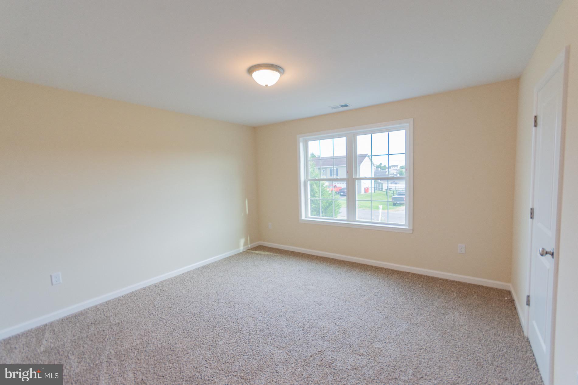 ELIZABETH STATION - Residential