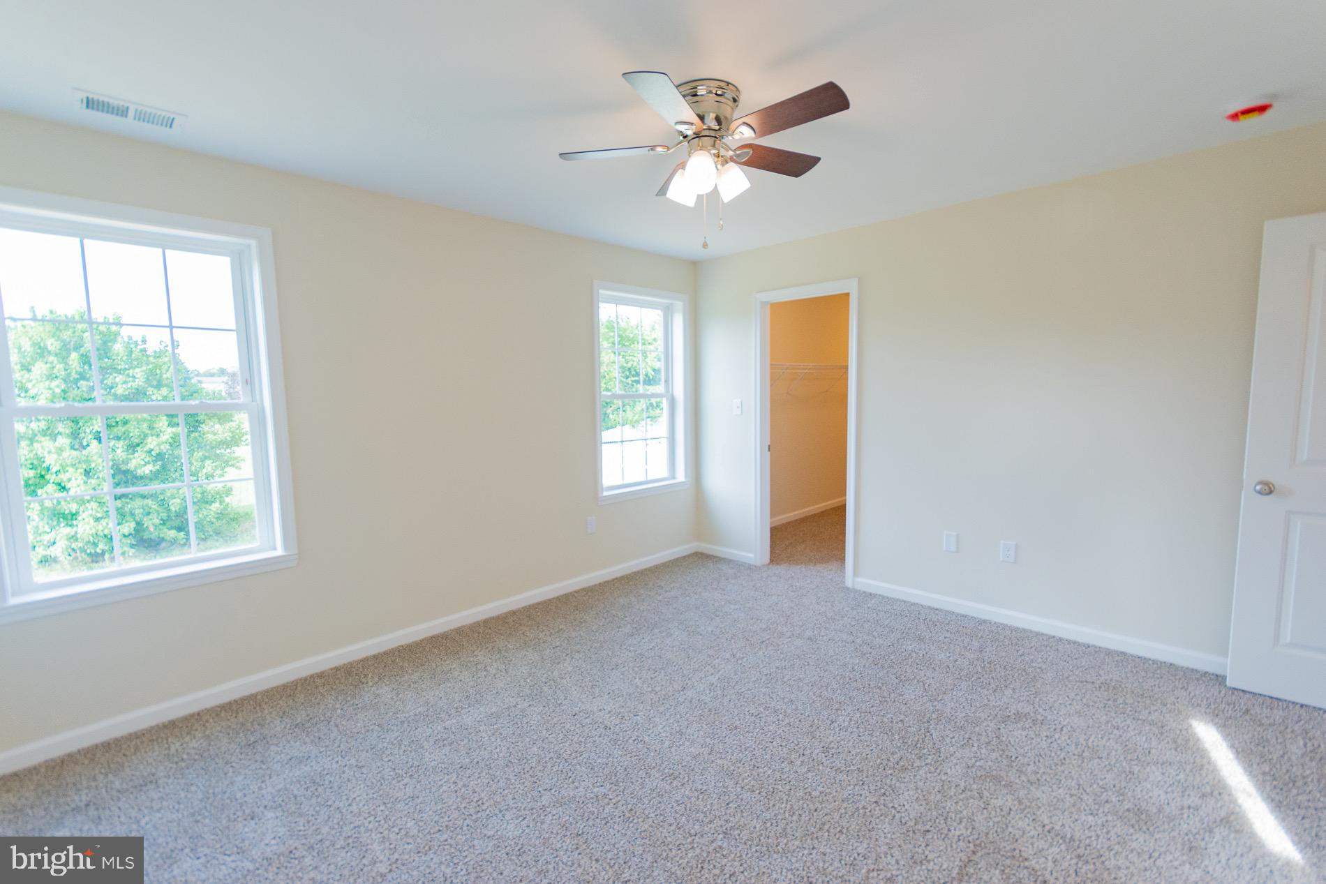 ELIZABETH STATION - Residential