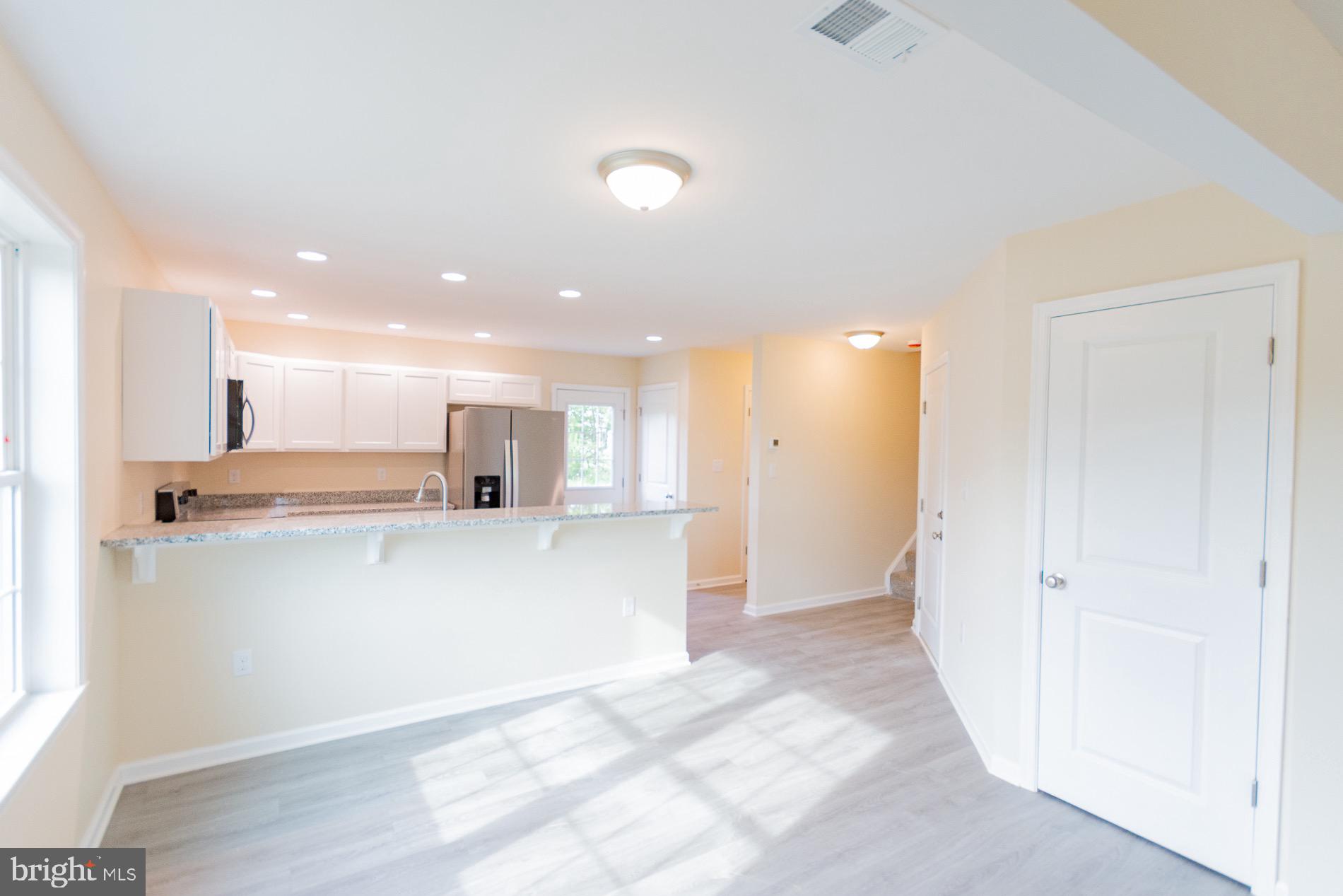 ELIZABETH STATION - Residential