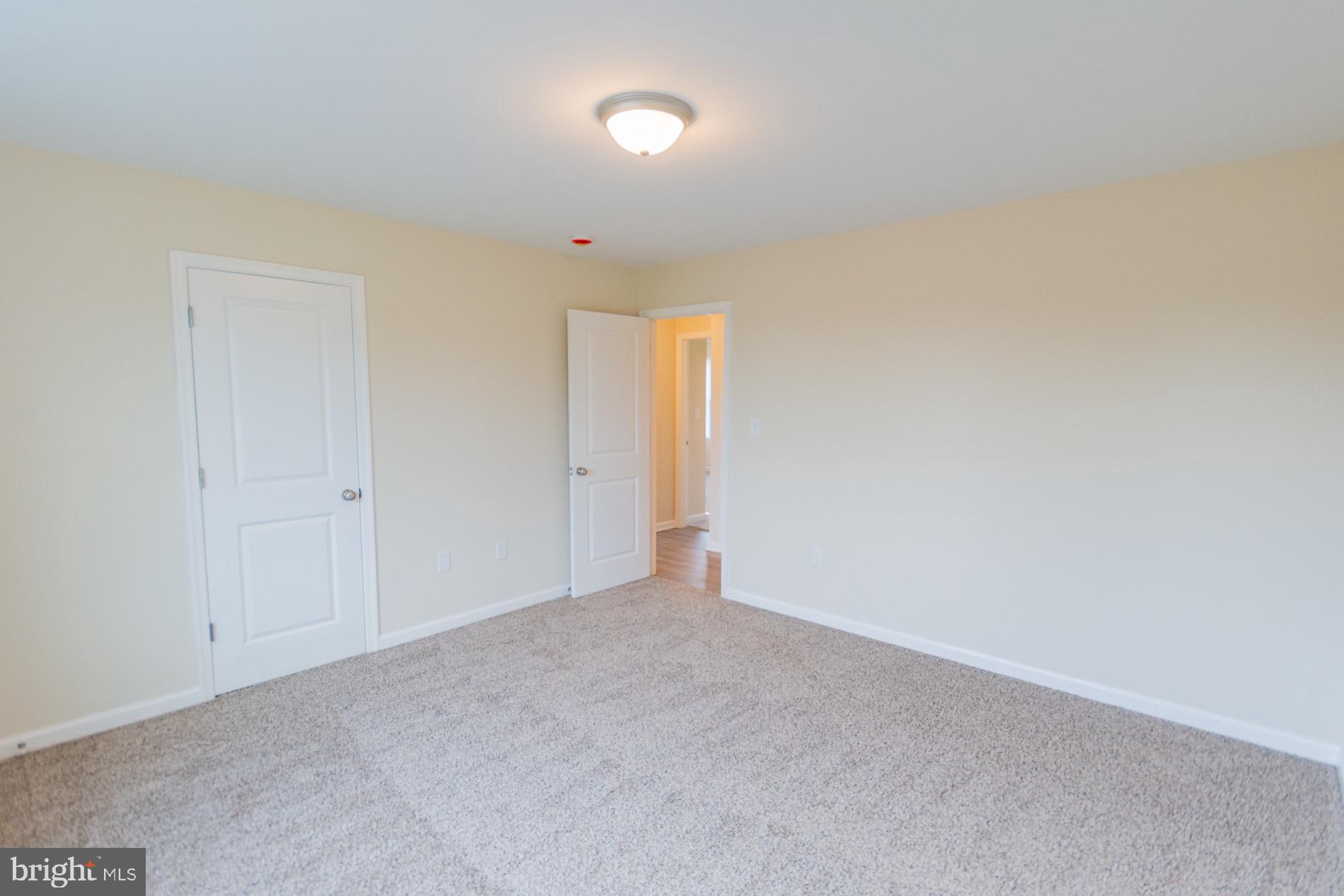 ELIZABETH STATION - Residential