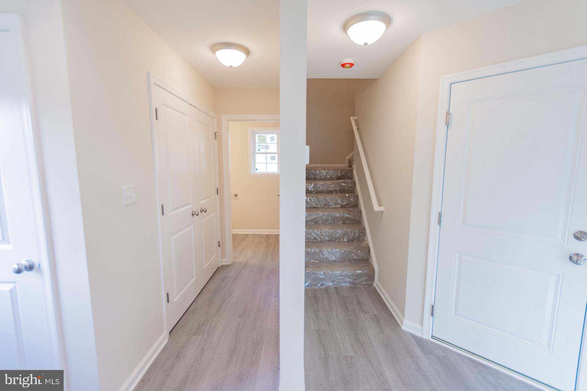 ELIZABETH STATION - Residential