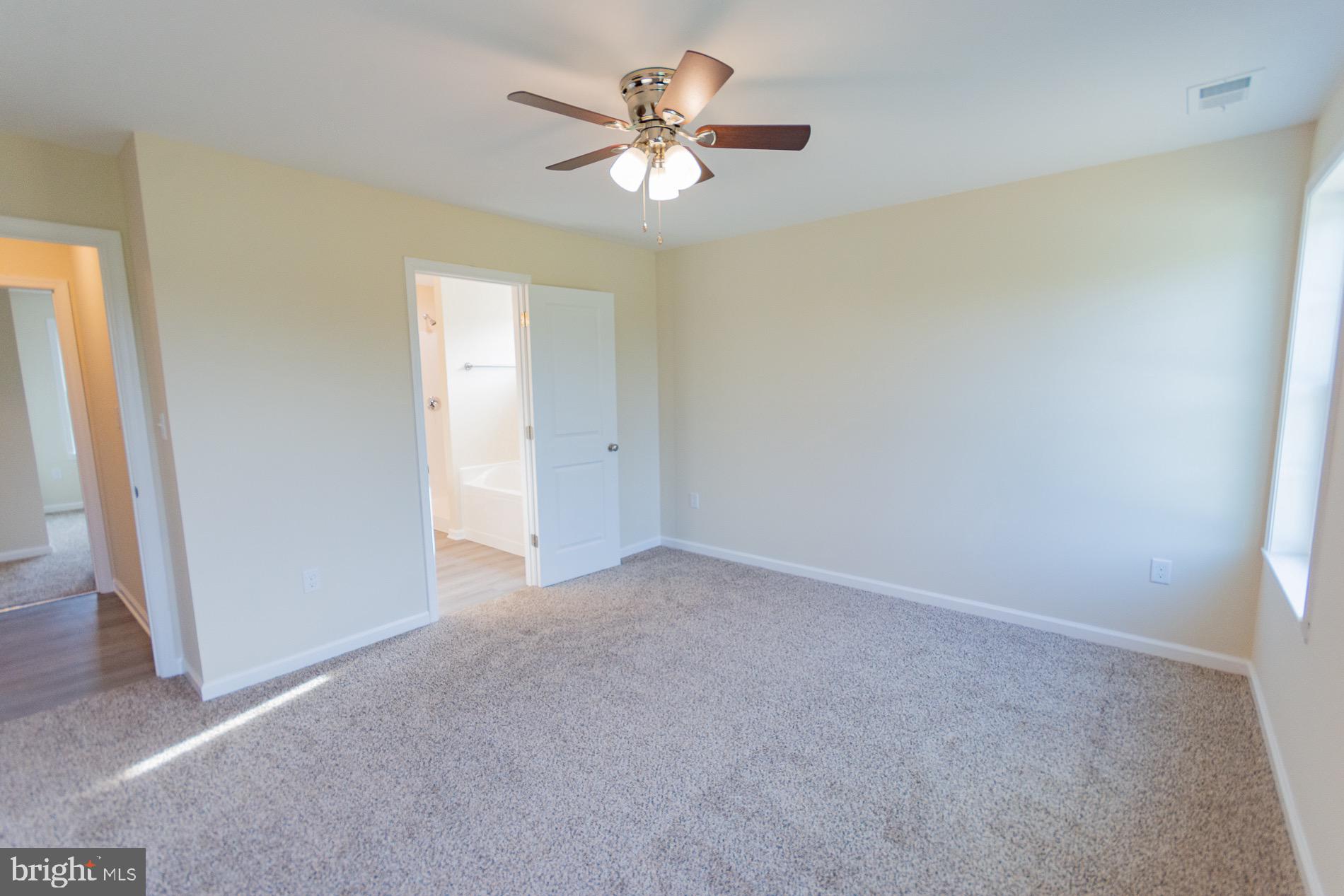 ELIZABETH STATION - Residential