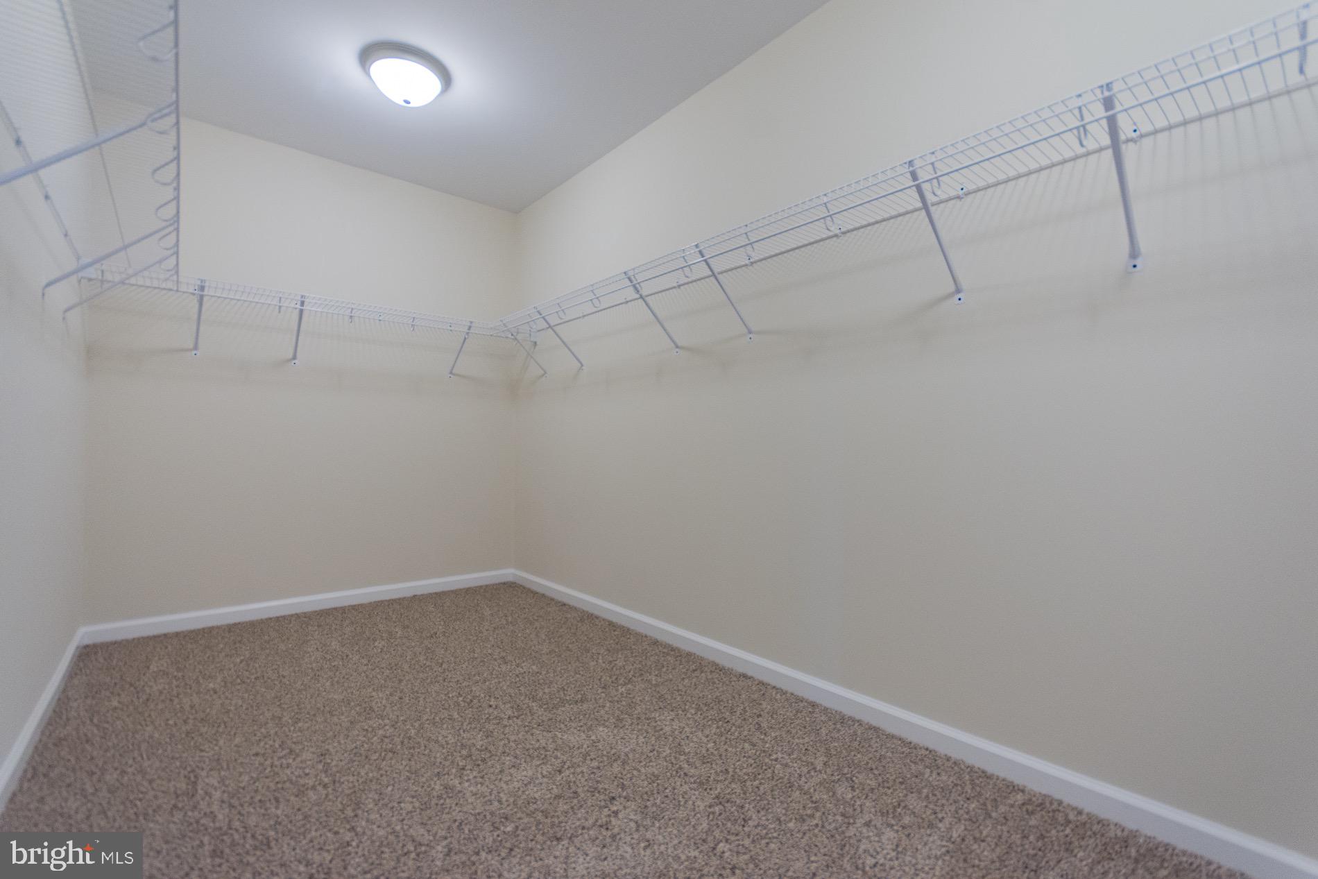 ELIZABETH STATION - Residential