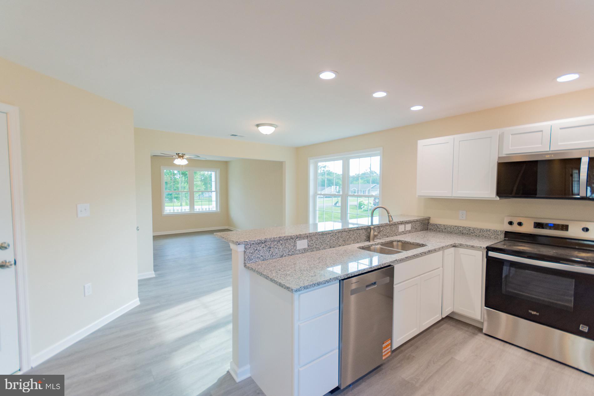 ELIZABETH STATION - Residential