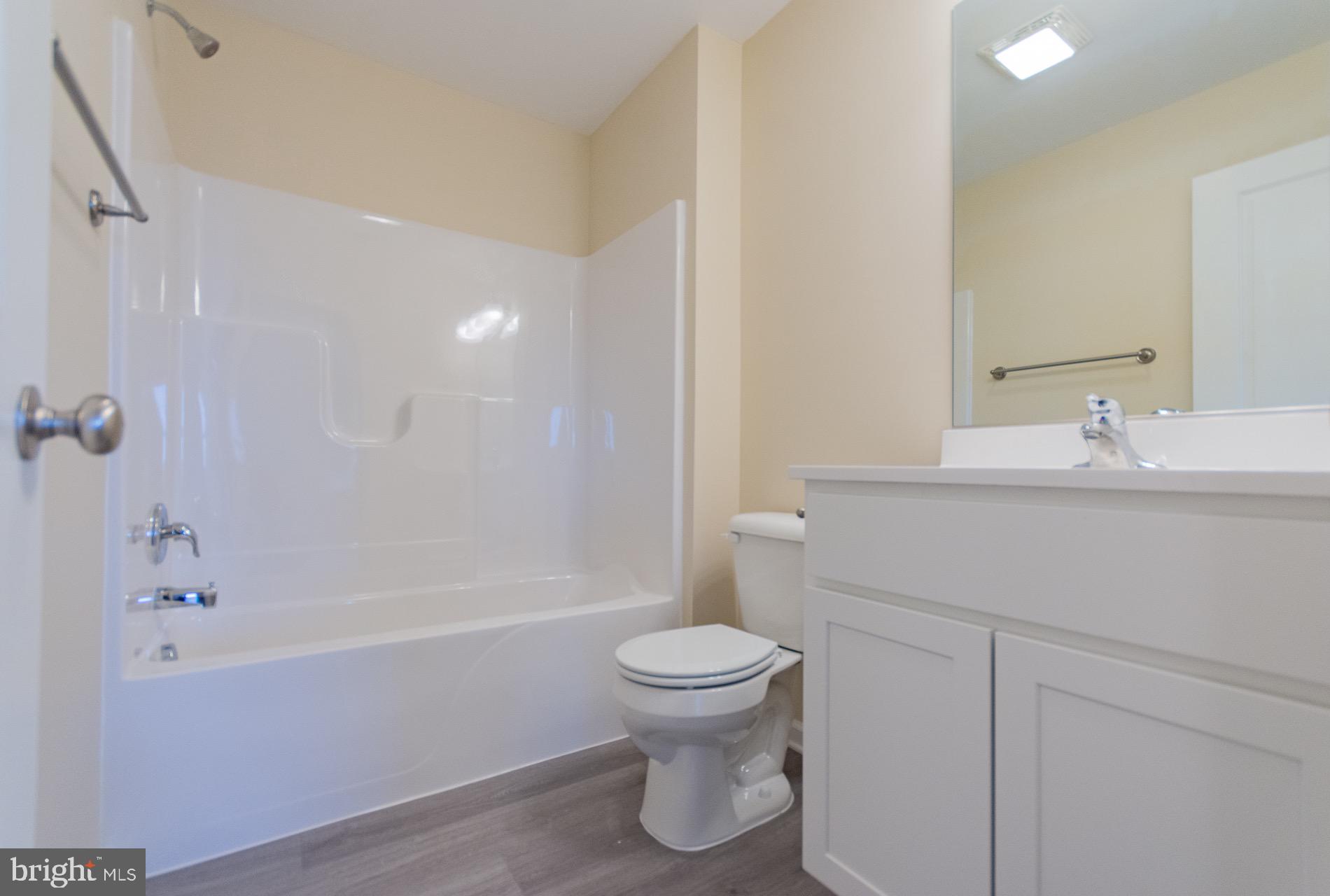 ELIZABETH STATION - Residential