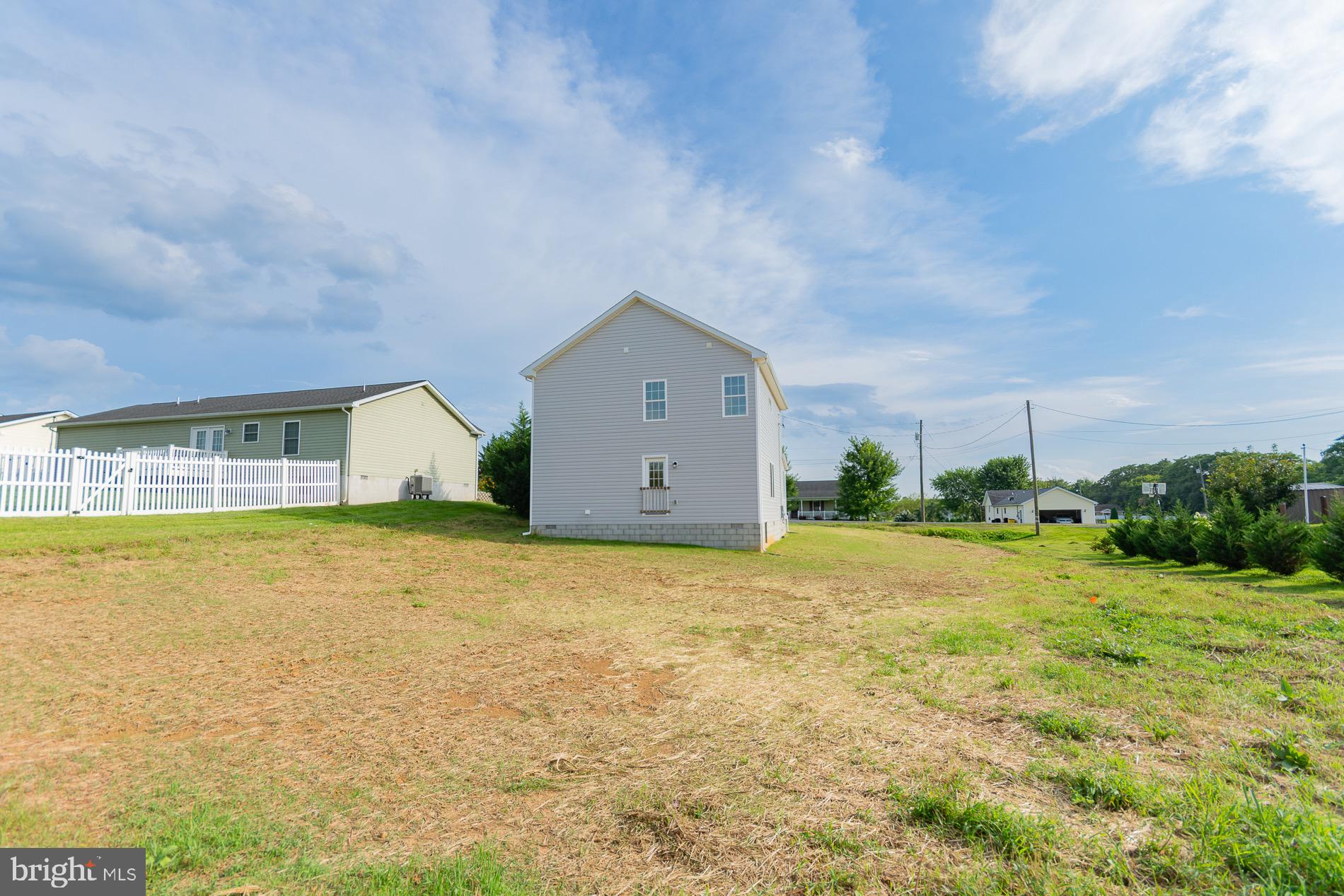 ELIZABETH STATION - Residential