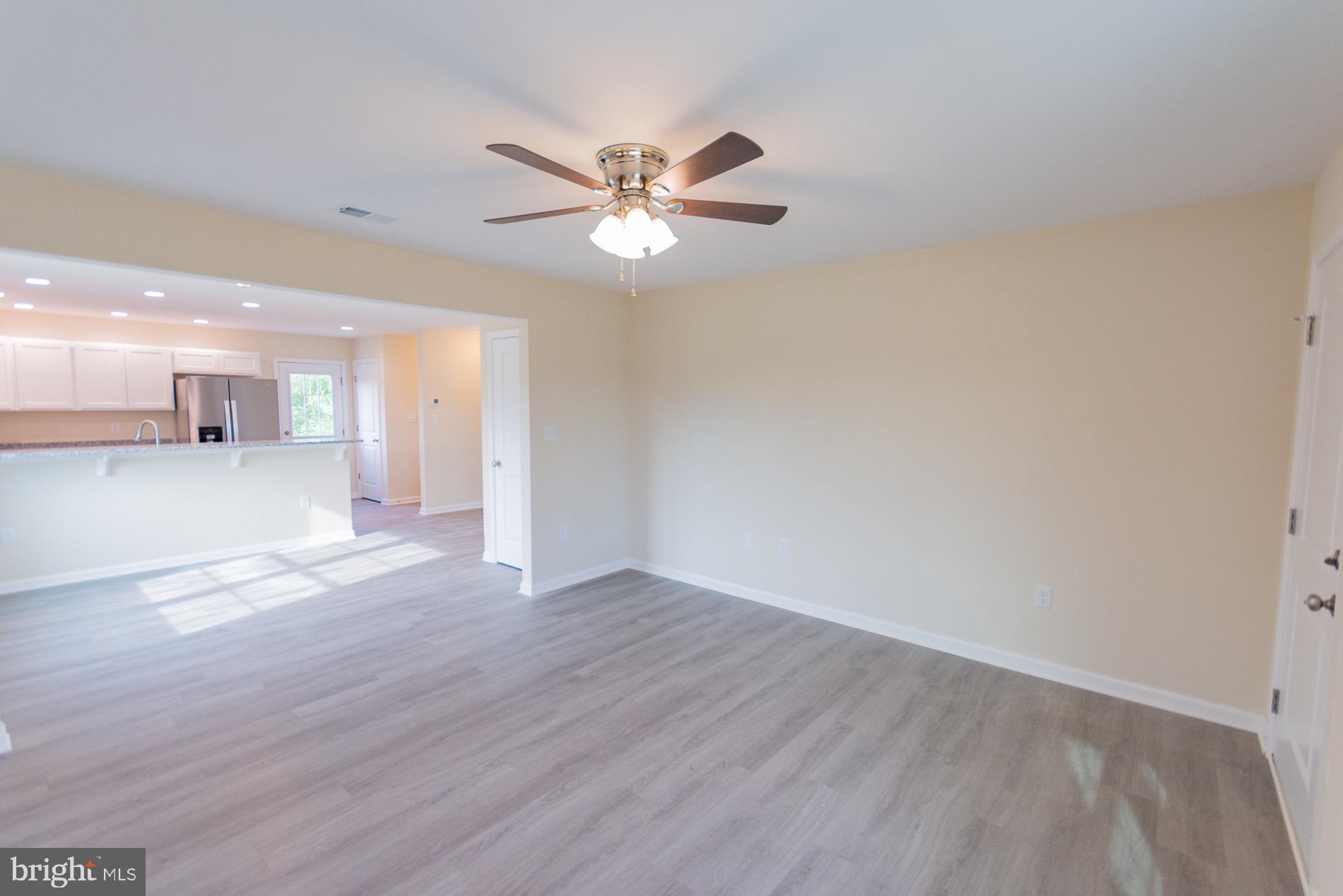 ELIZABETH STATION - Residential