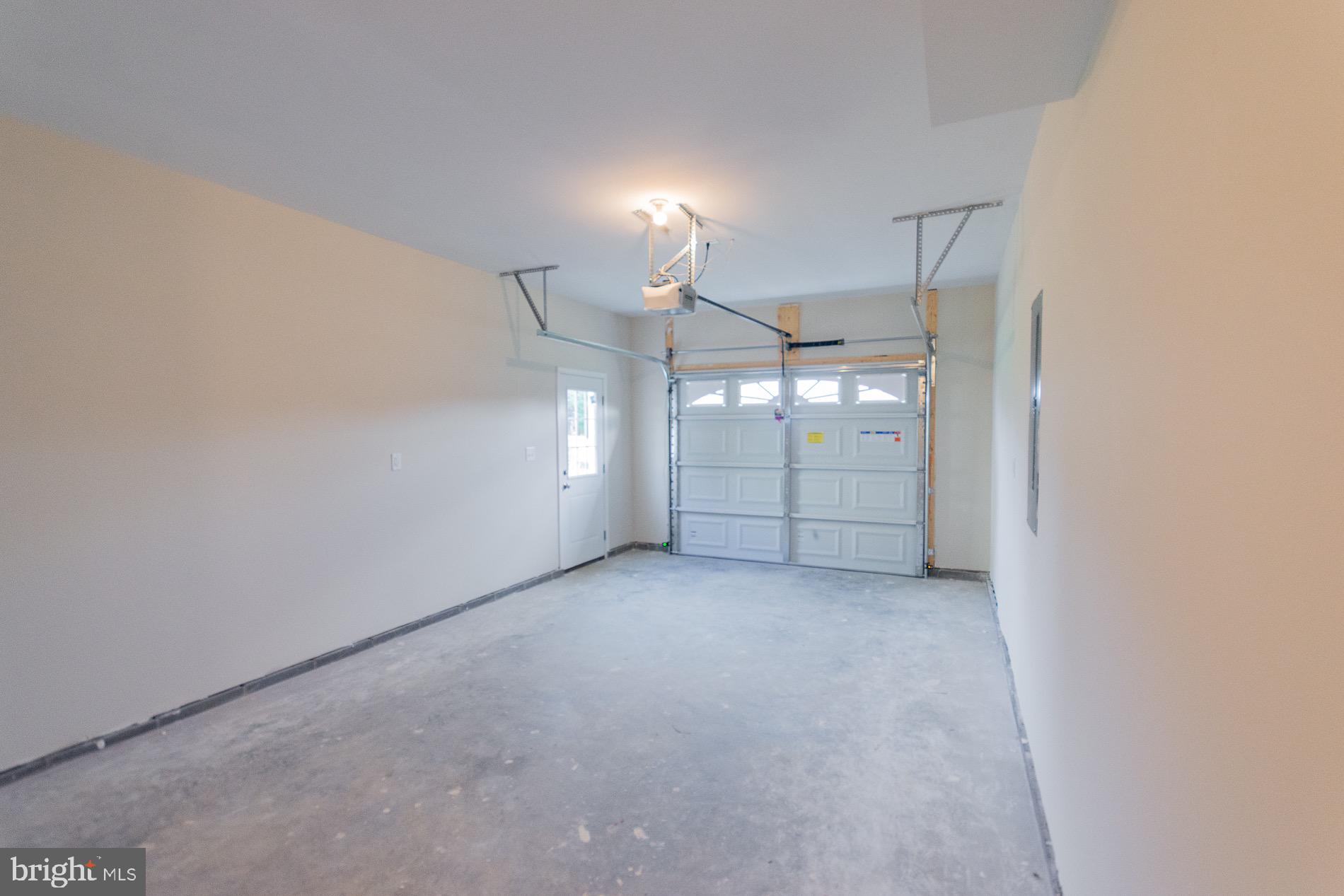 ELIZABETH STATION - Residential