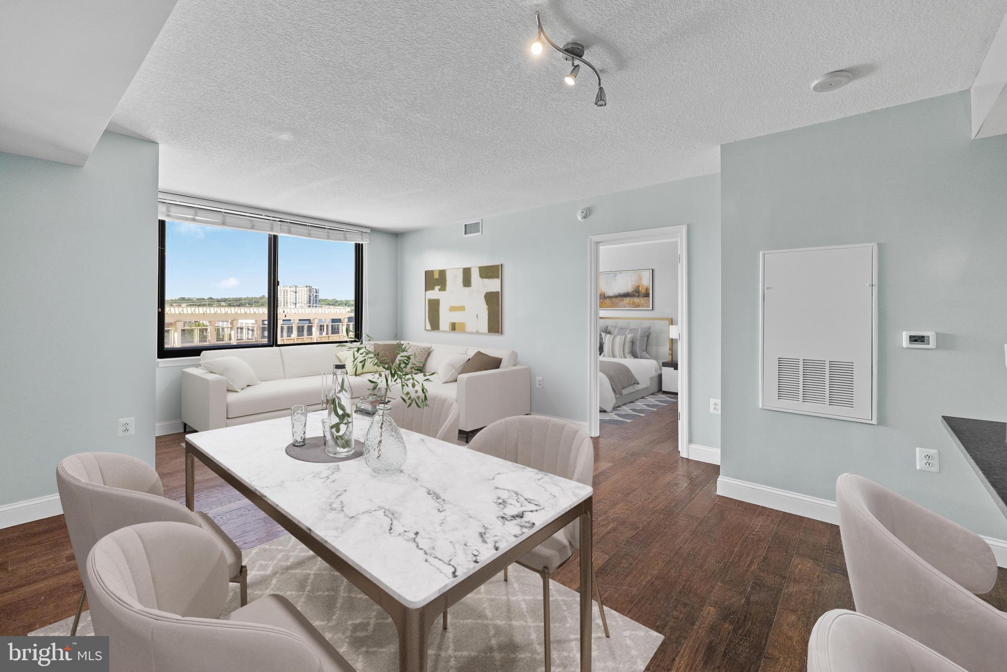 2451 MIDTOWN AVENUE 821
