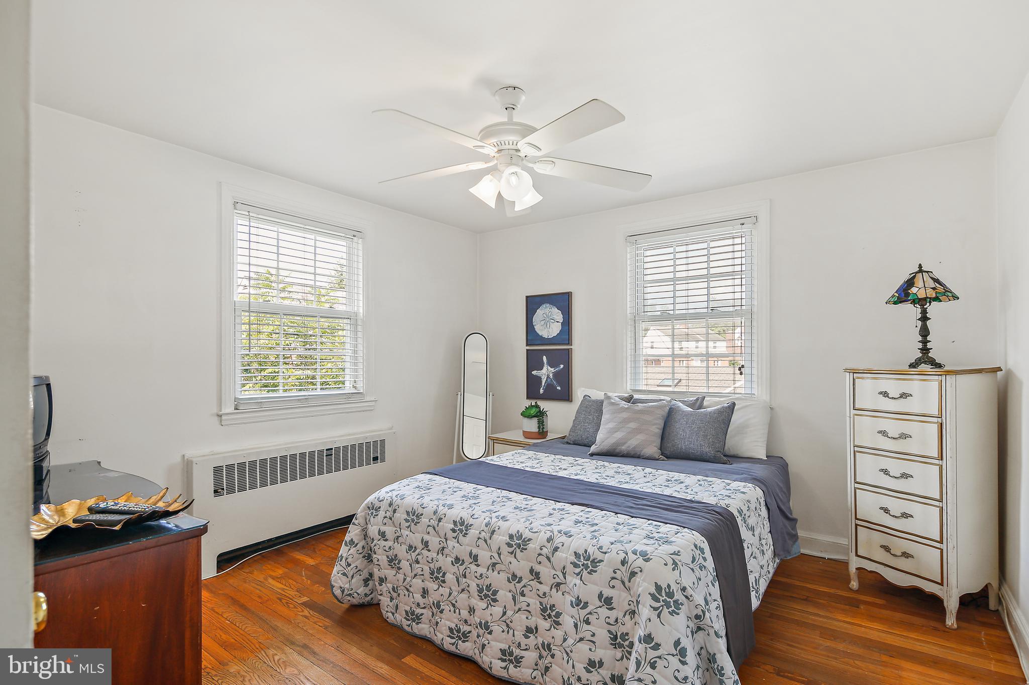 WEST HILLS - Residential