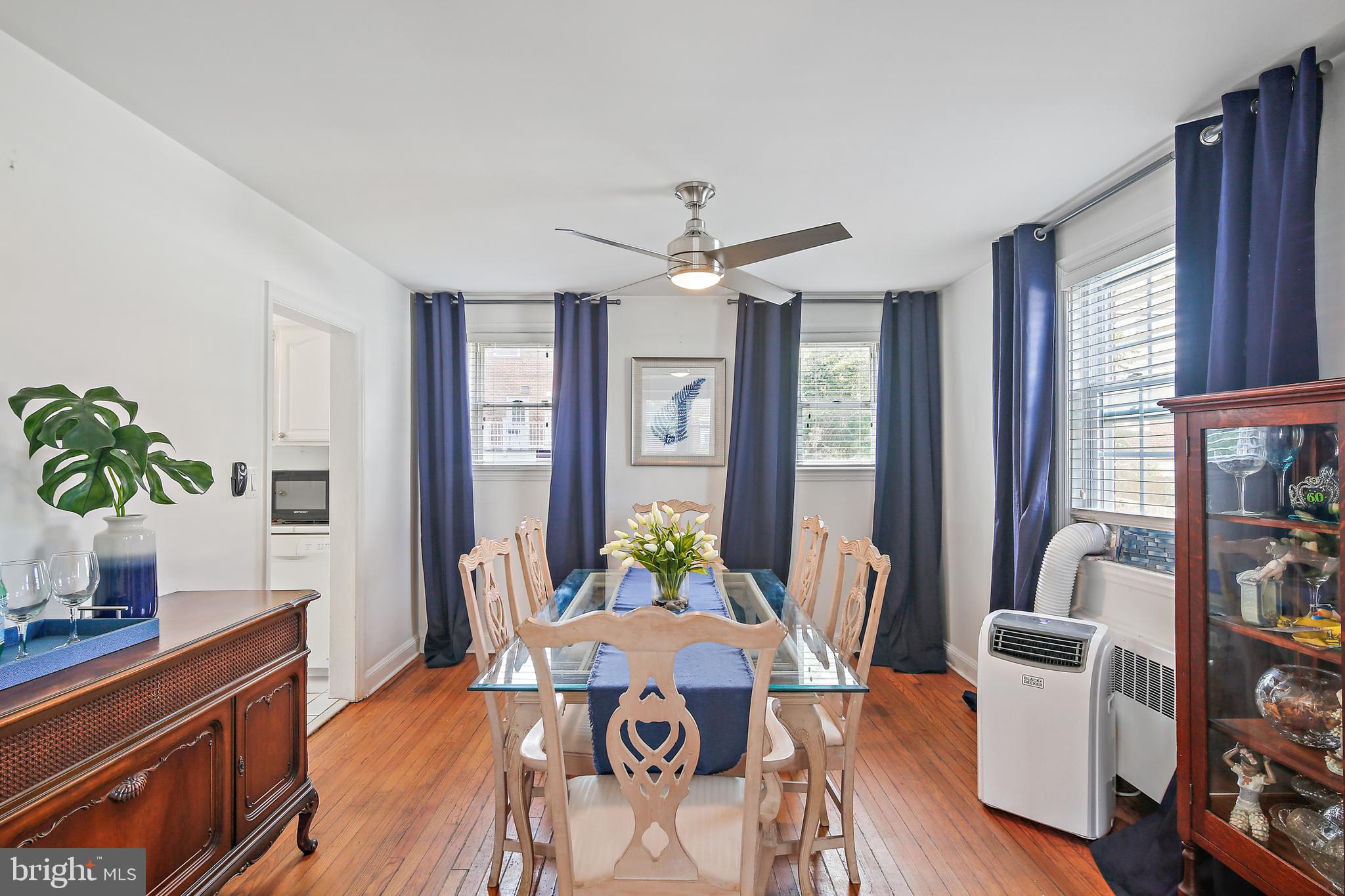 WEST HILLS - Residential