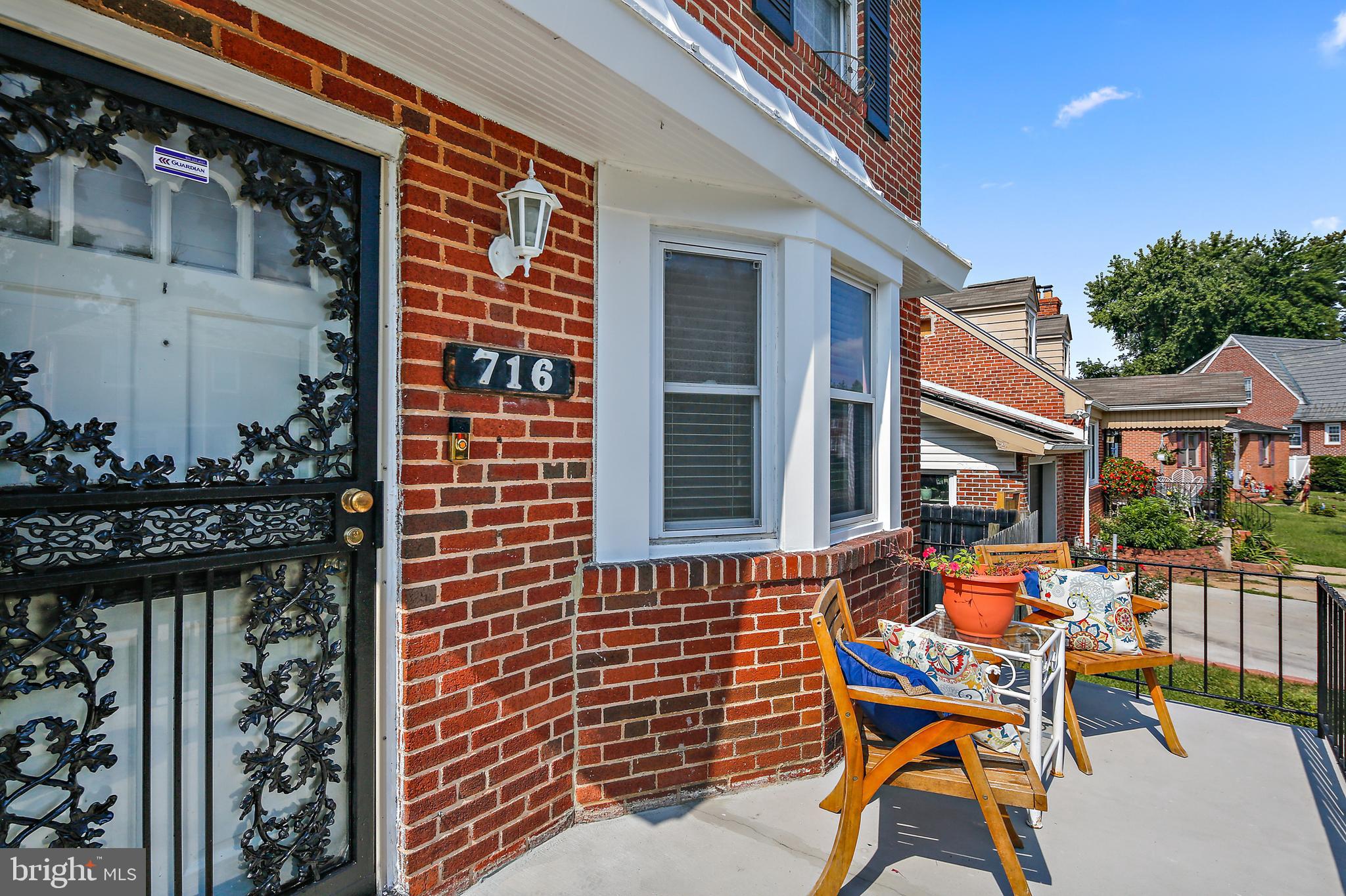 WEST HILLS - Residential