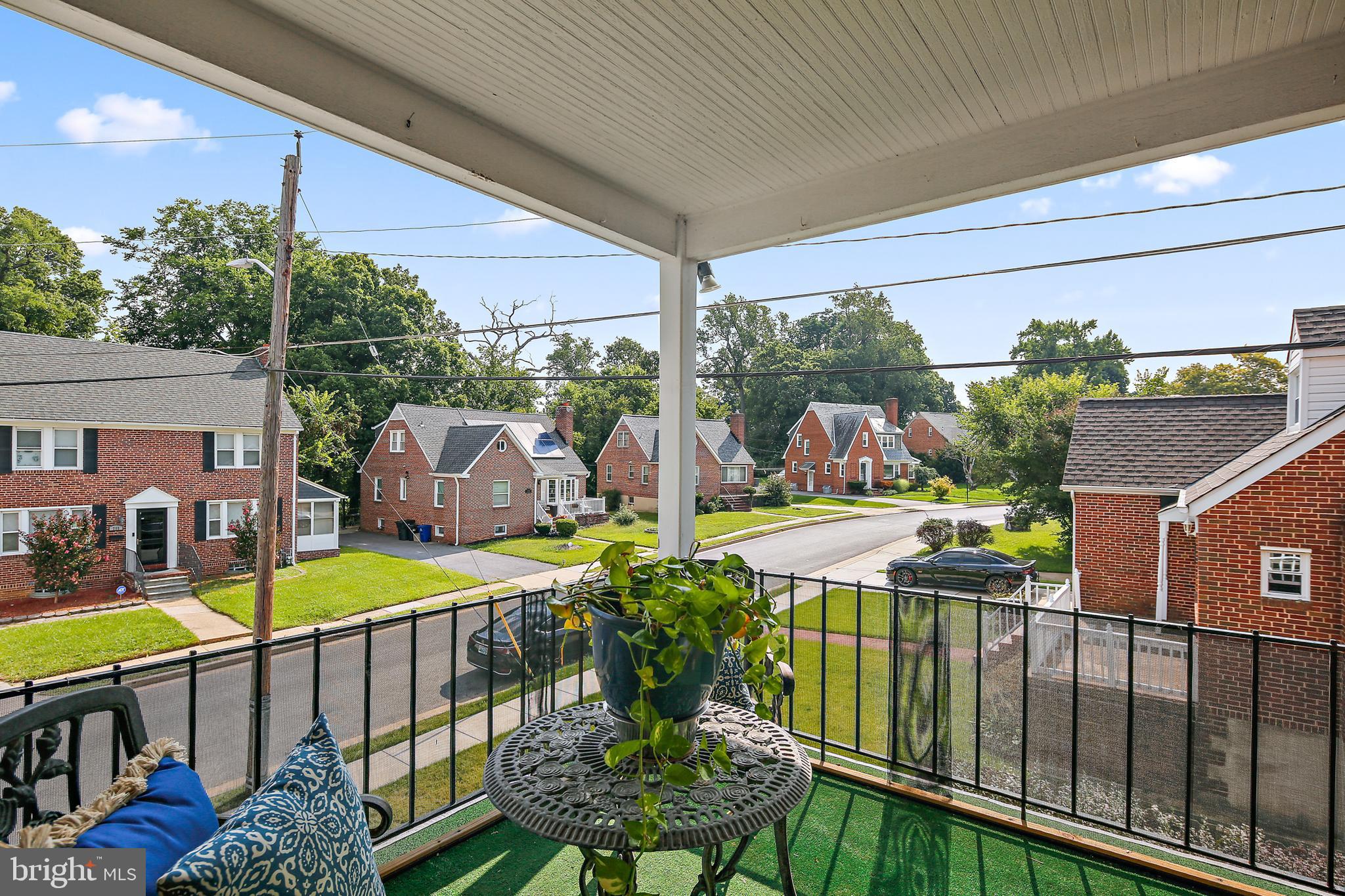 WEST HILLS - Residential