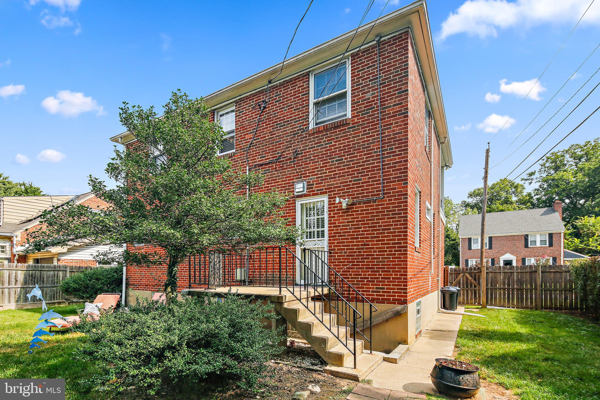 WEST HILLS - Residential