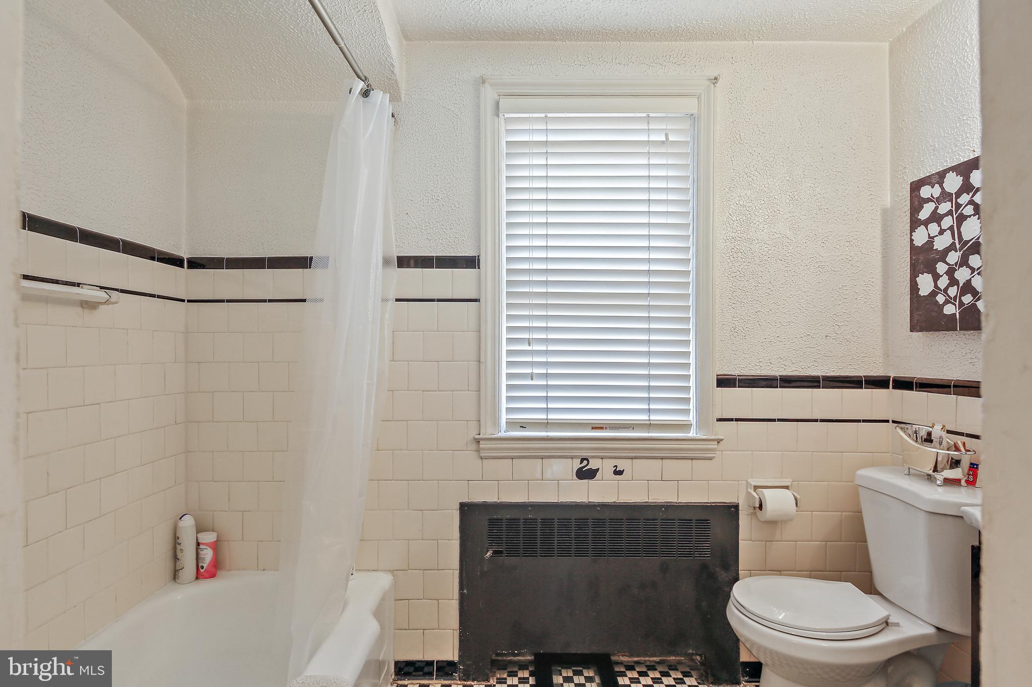 WEST HILLS - Residential