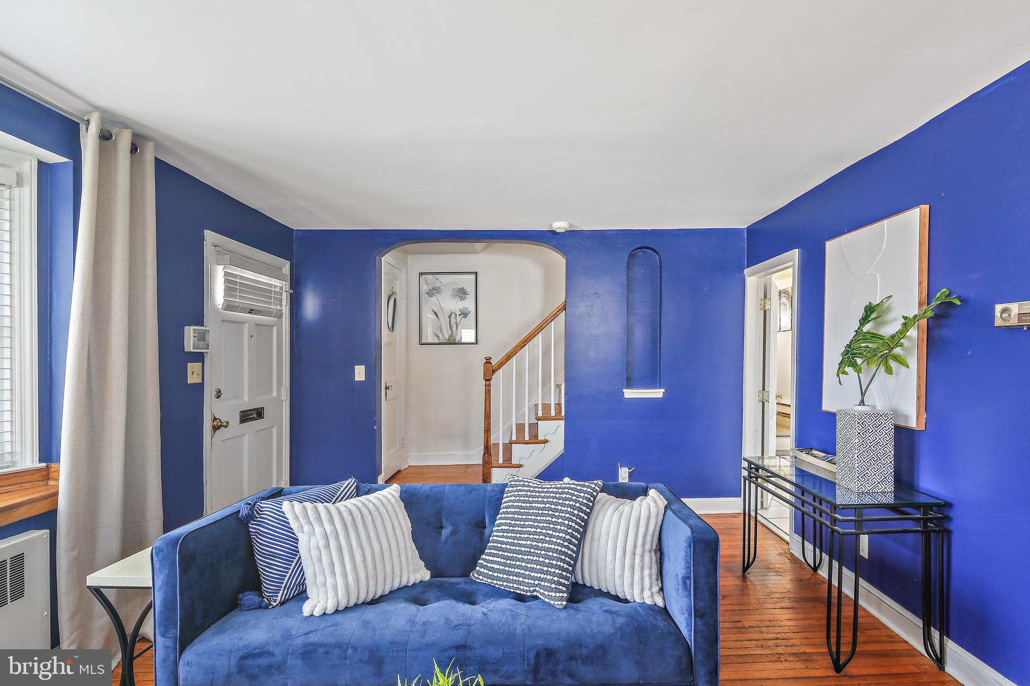 WEST HILLS - Residential