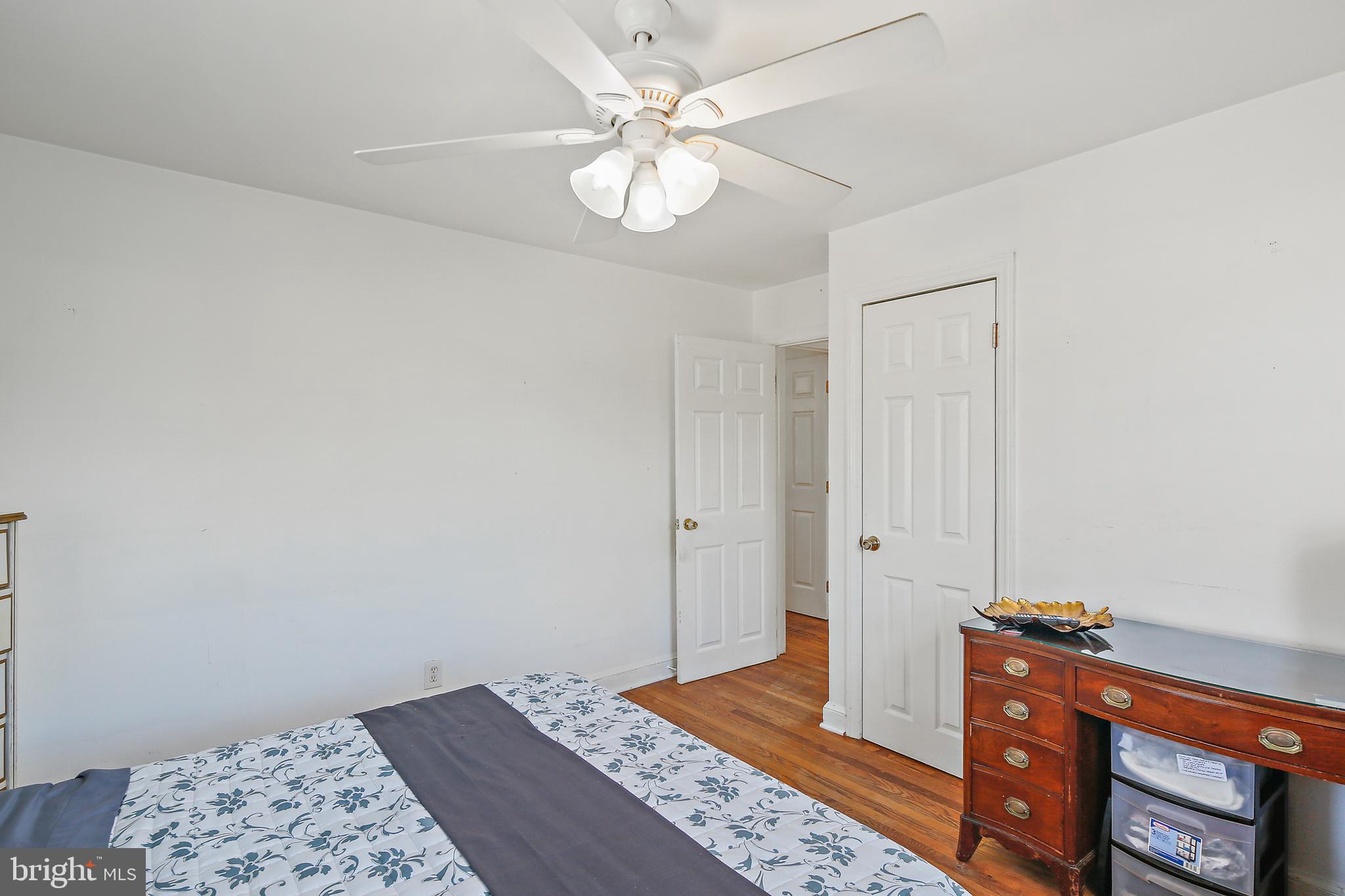 WEST HILLS - Residential