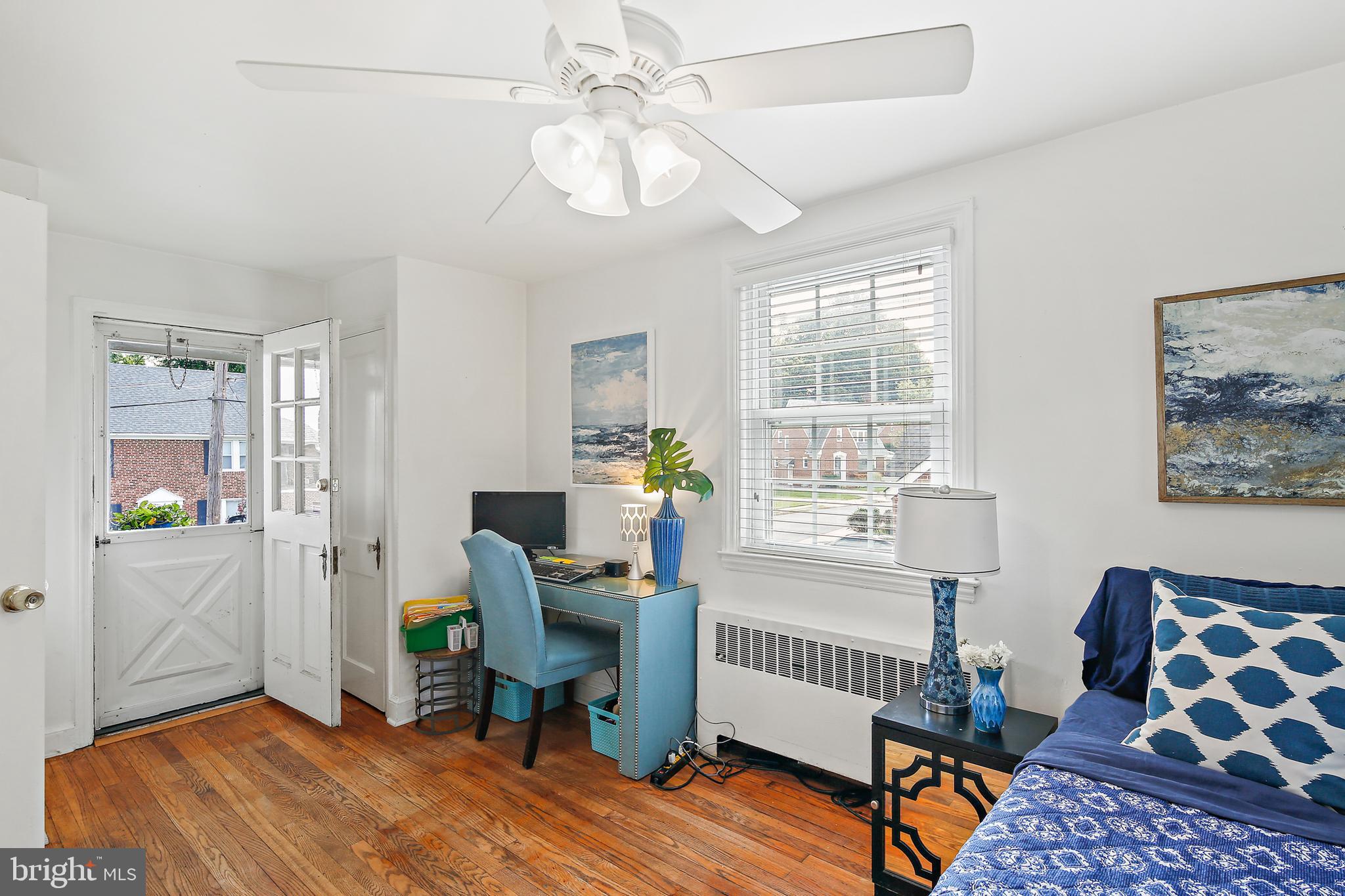 WEST HILLS - Residential