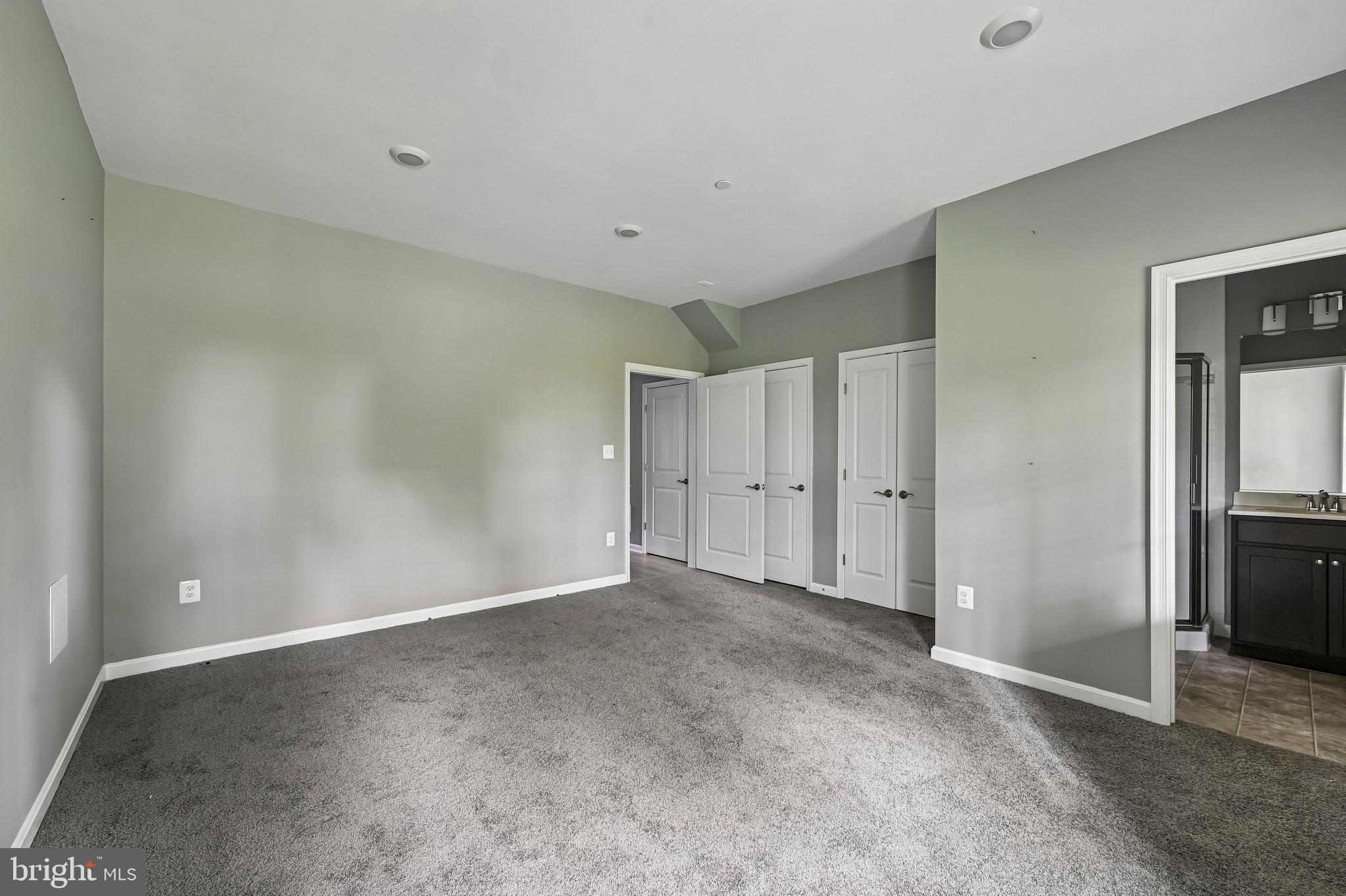 335 PURPLE PLACE