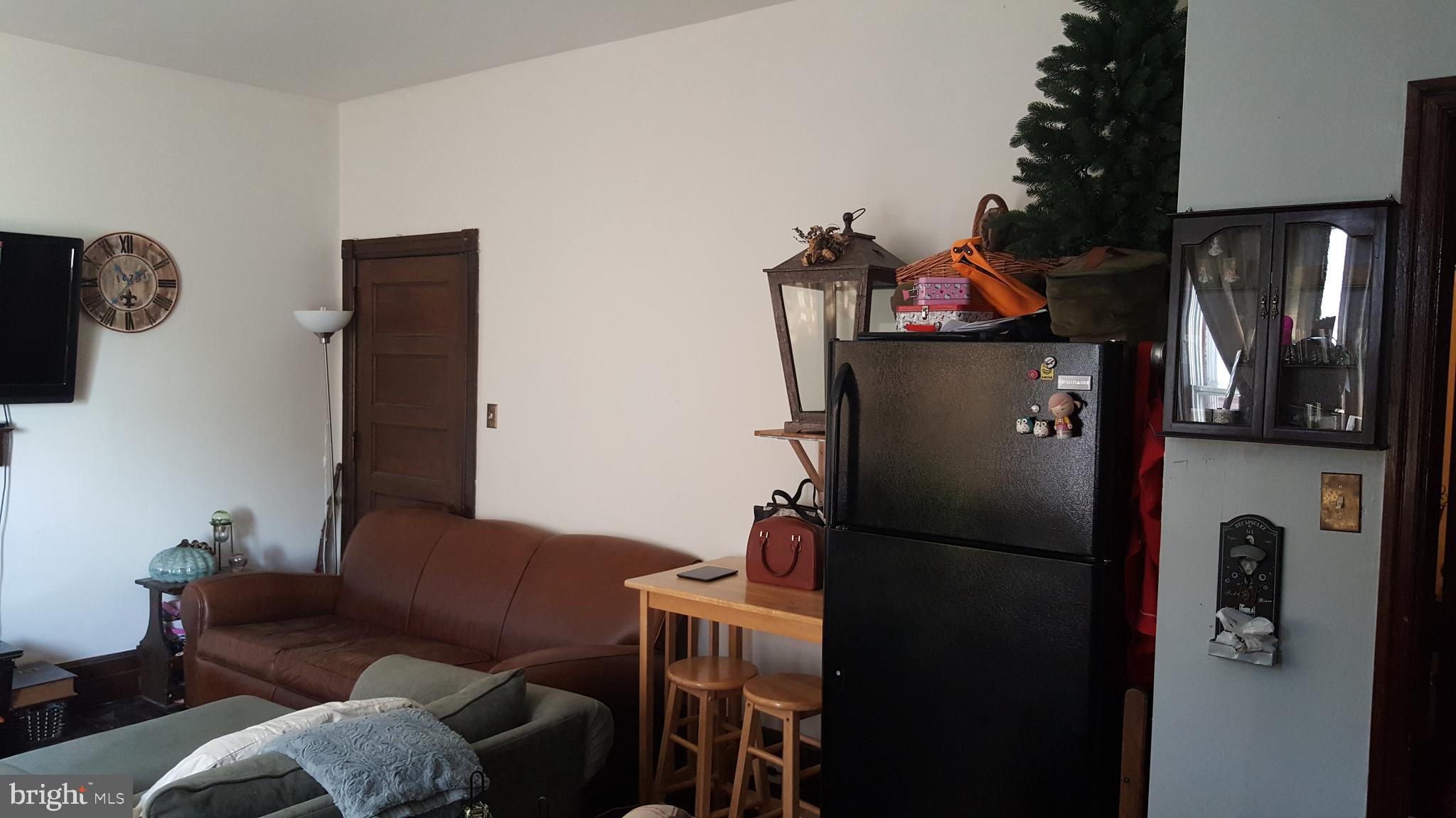 NORRIS SQUARE - Commercial Sale