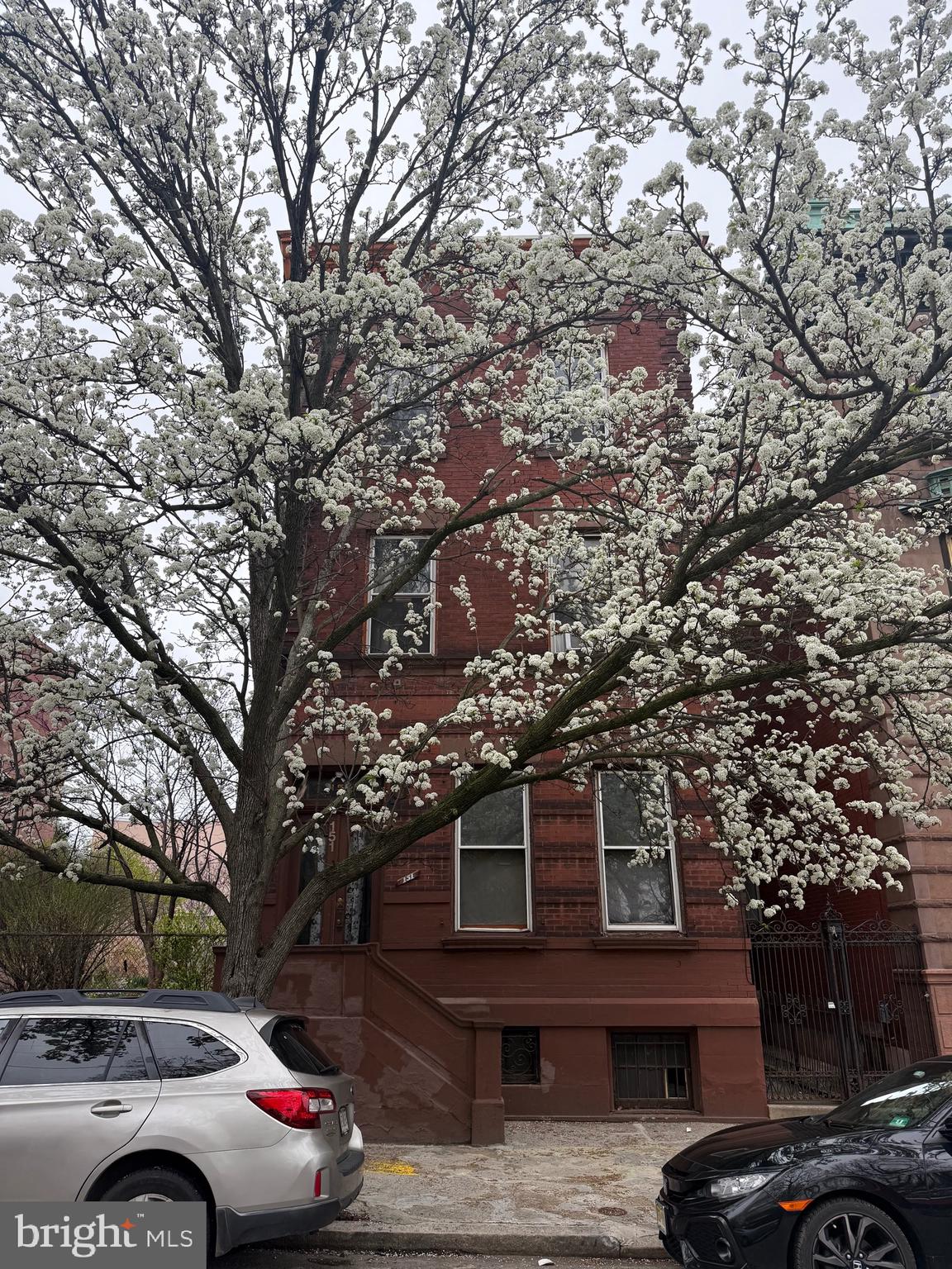 NORRIS SQUARE - Commercial Sale