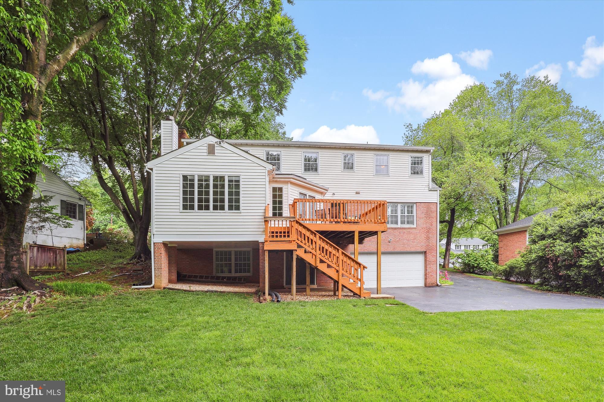 BRIAR RIDGE - Residential