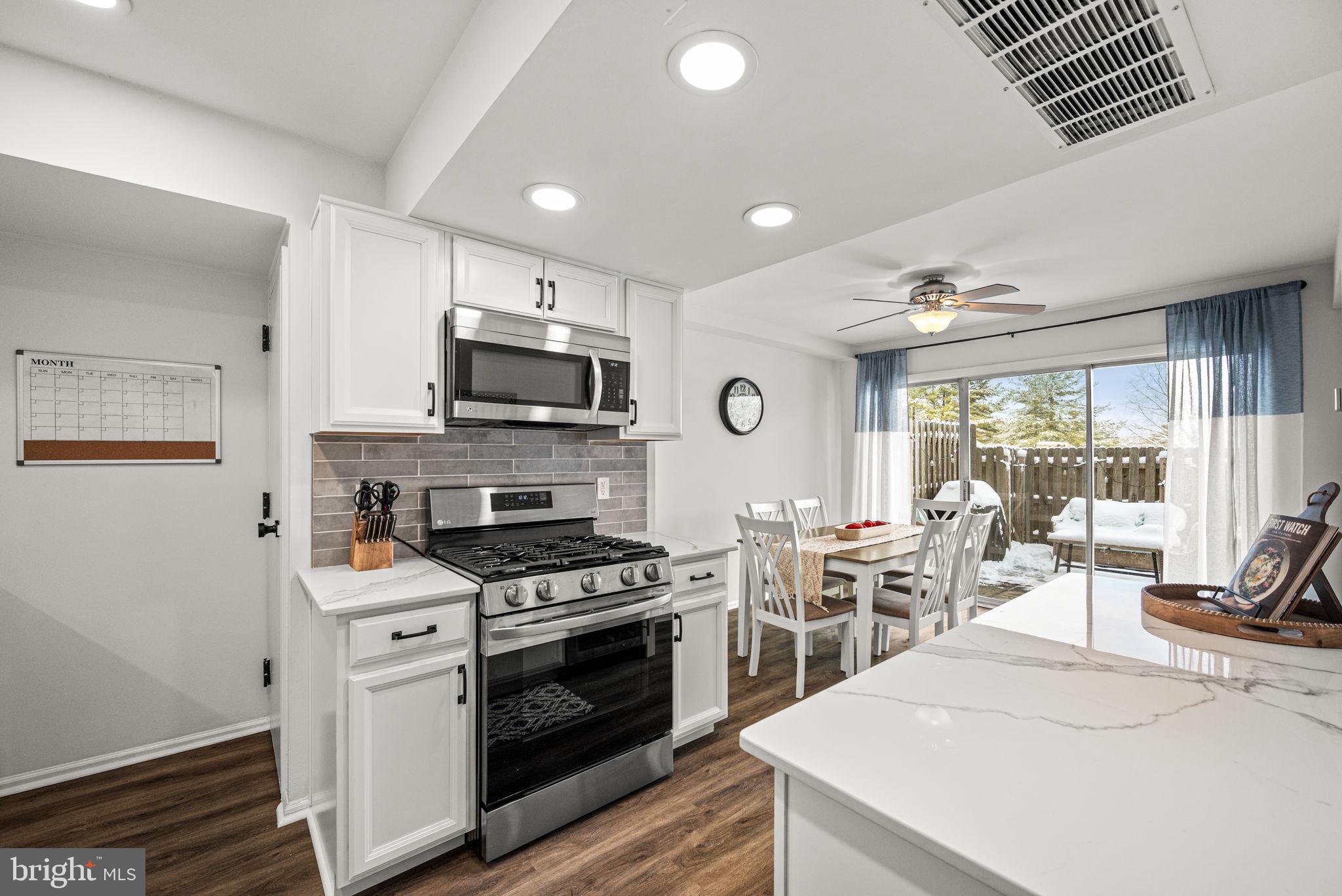 GREENE COUNTRIE VI - Residential