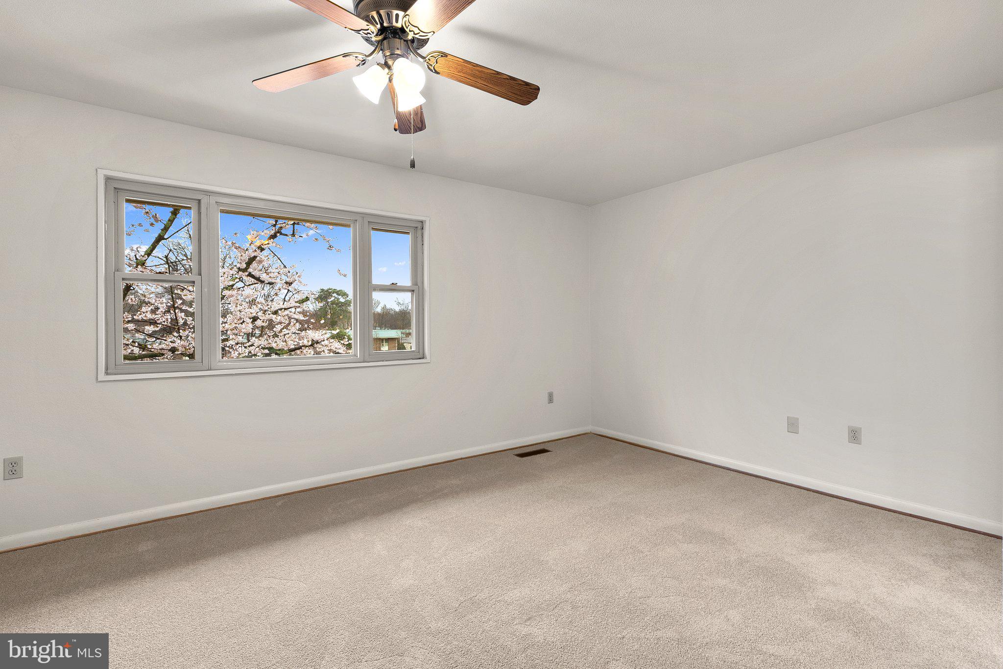 MONTGOMERY MUTUAL COOP - Residential