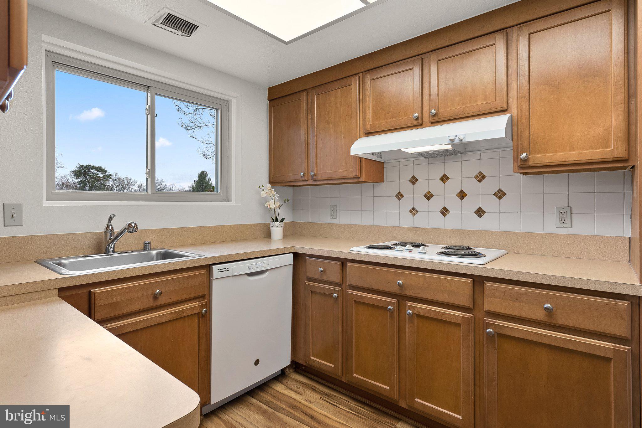 MONTGOMERY MUTUAL COOP - Residential