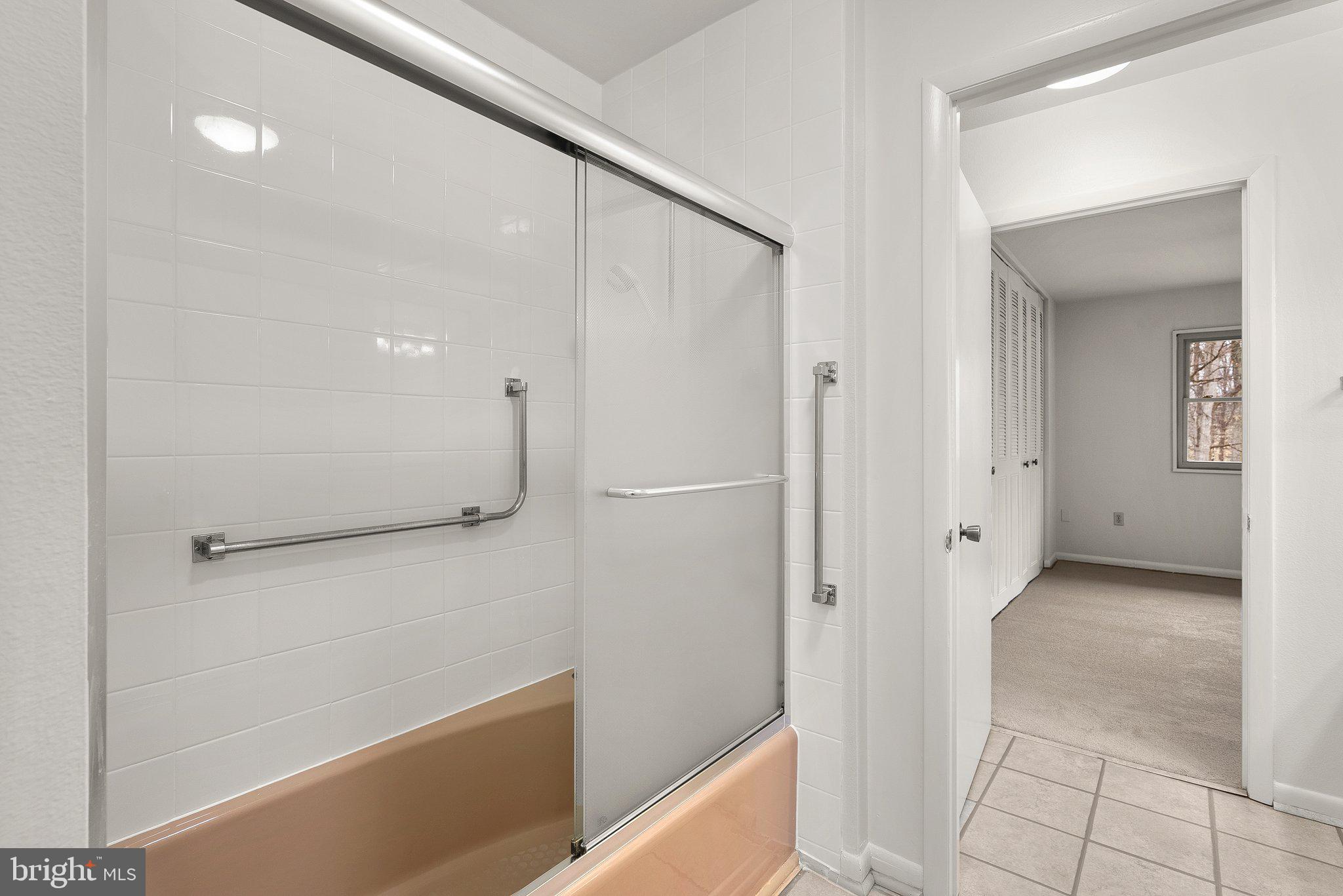 MONTGOMERY MUTUAL COOP - Residential