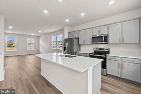 Tiny photo for 442 Whirl Lane, LA PLATA, MD 20646 (MLS # MDCH2052630)