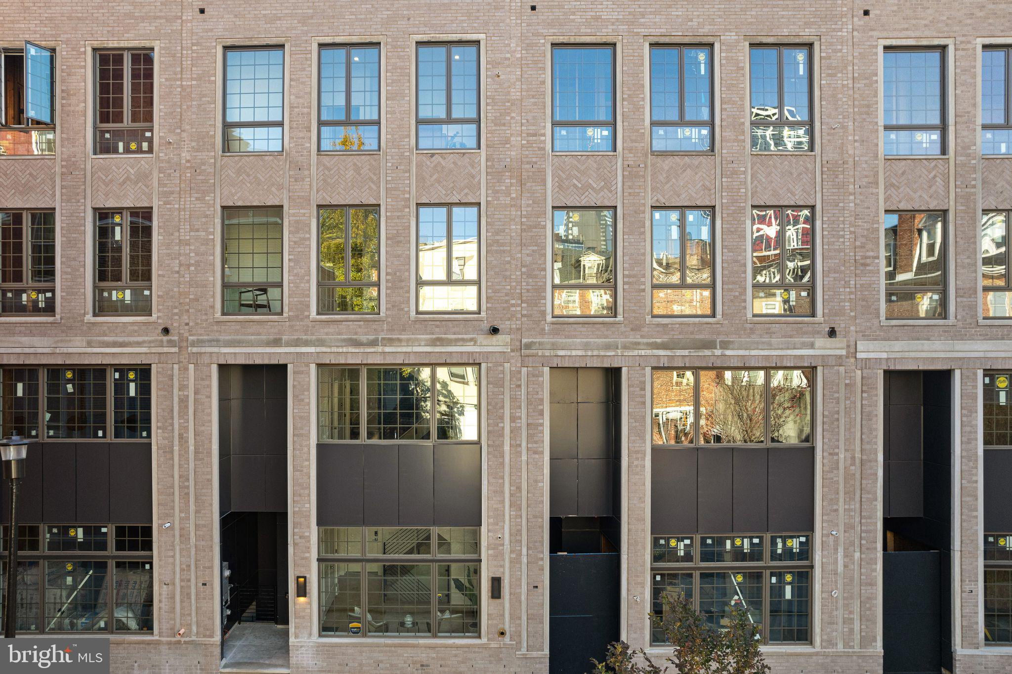 WASHINGTON SQ WEST - Residential