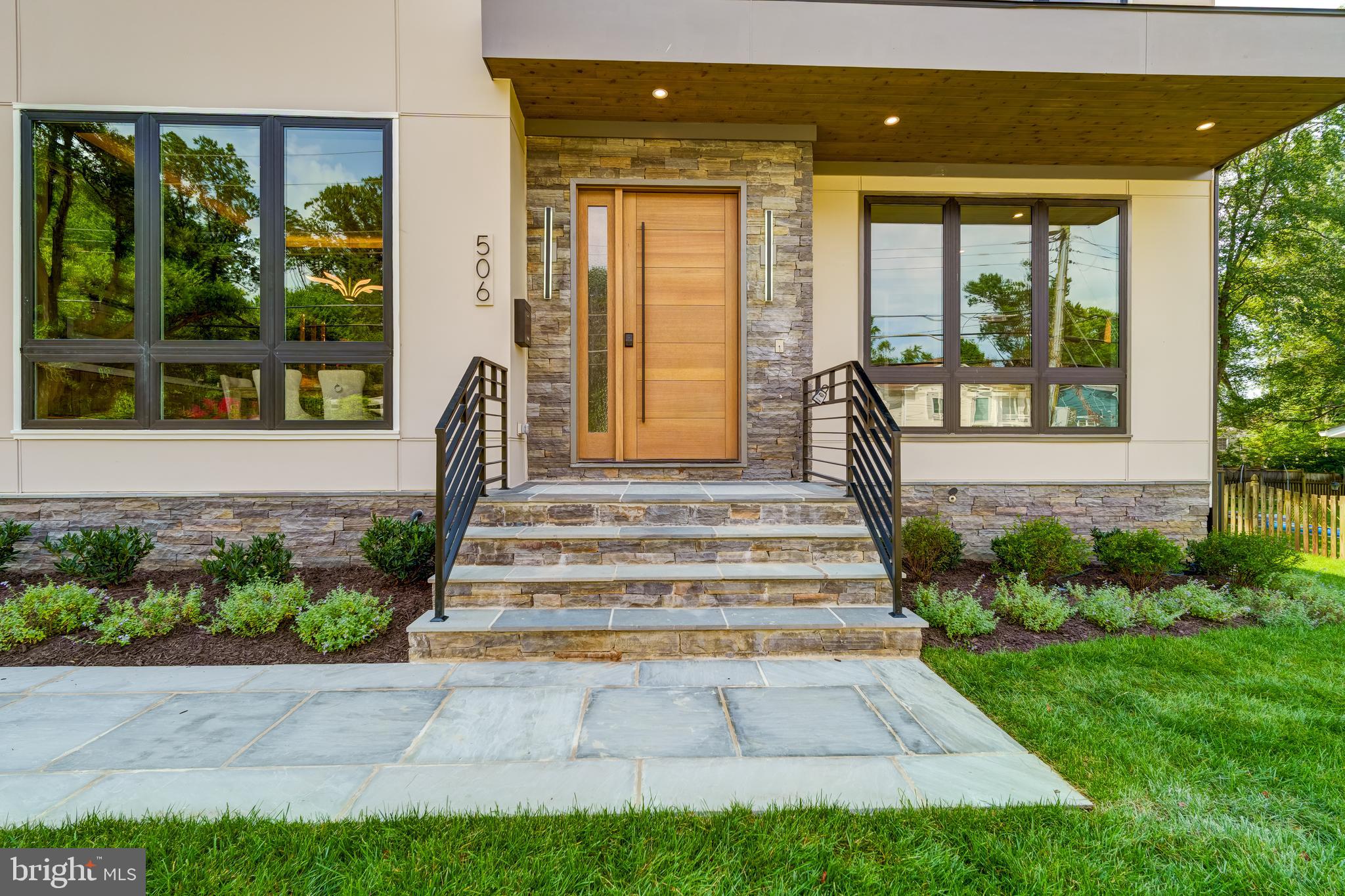 VIENNA WOODS - Residential