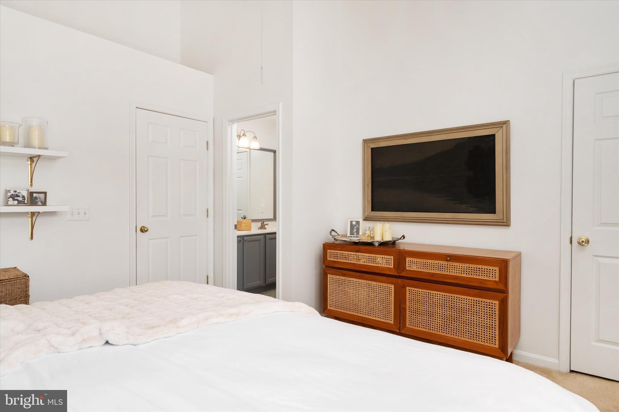 WINDGATE - Residential