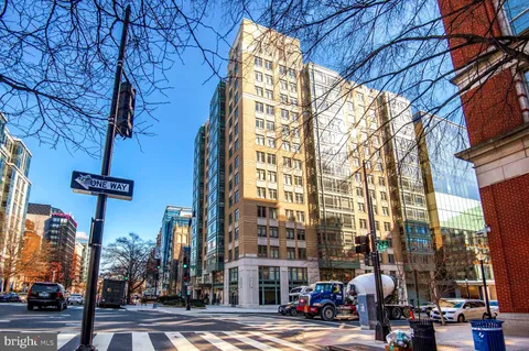 MLS: DCDC2187268