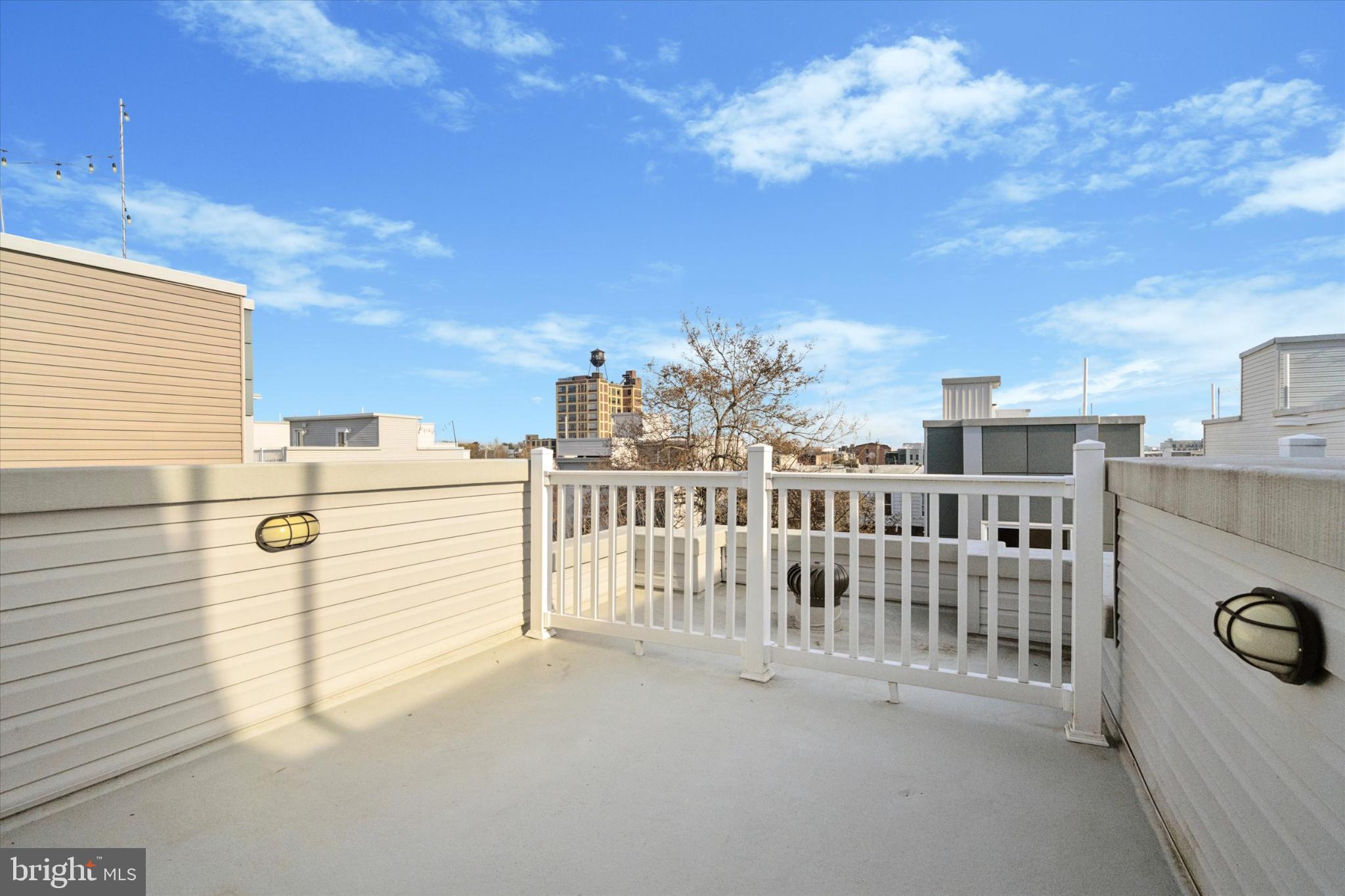 NORRIS SQUARE - Residential