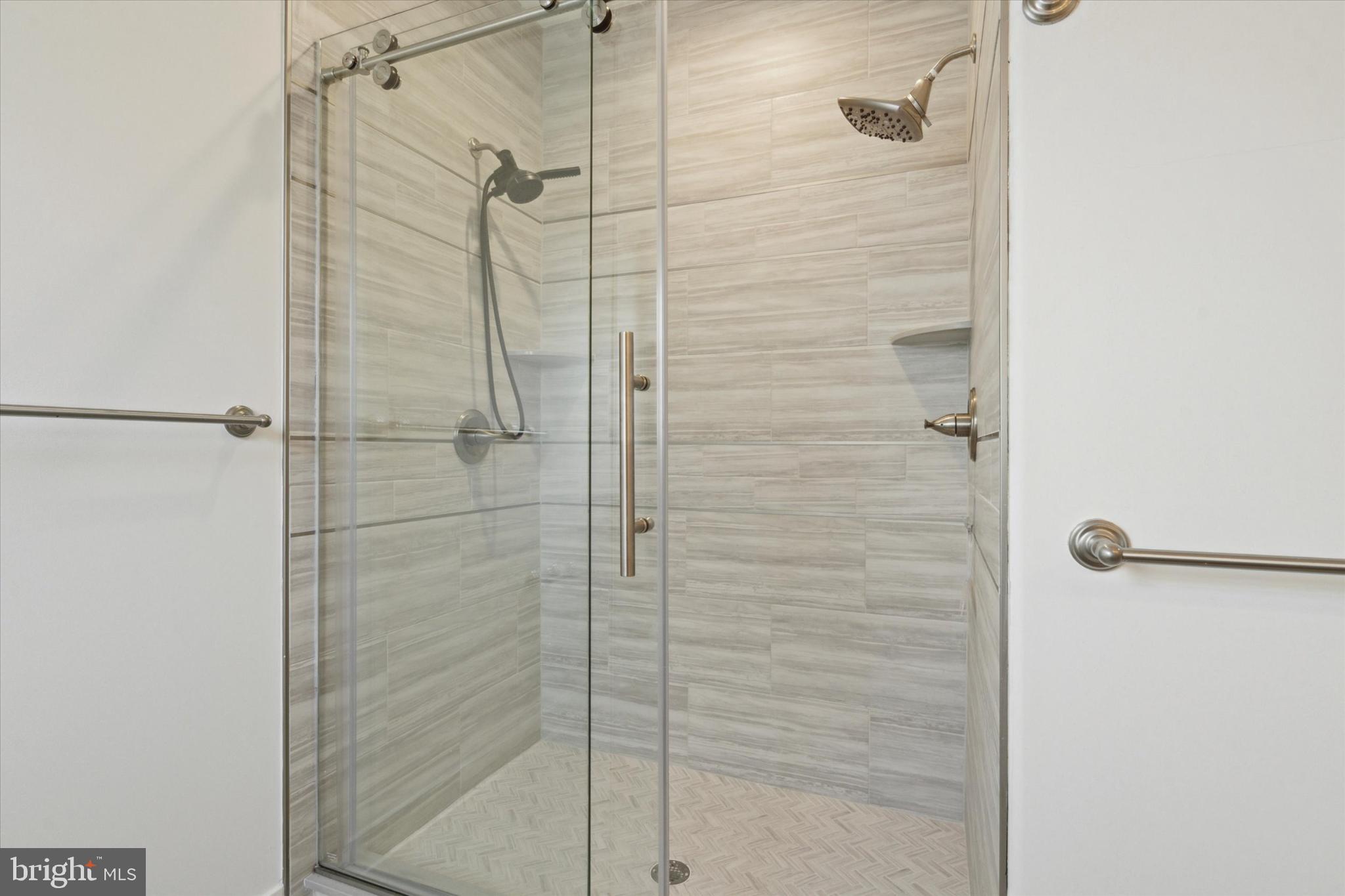 NORRIS SQUARE - Residential