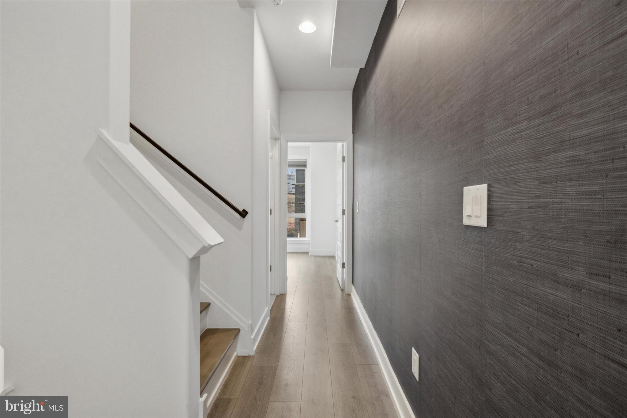 NORRIS SQUARE - Residential