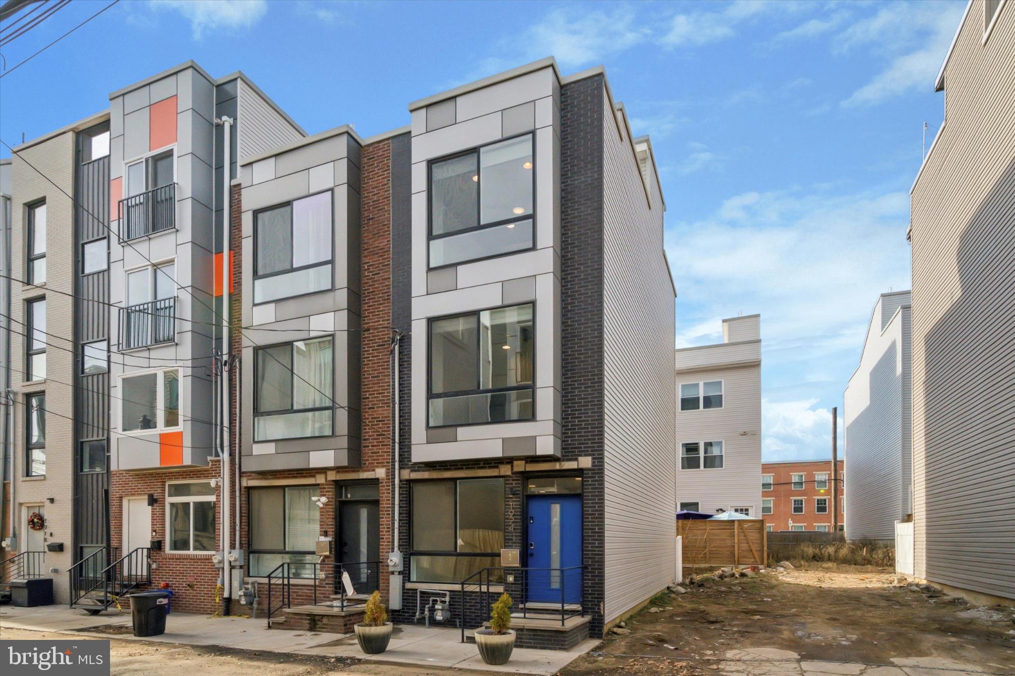 NORRIS SQUARE - Residential