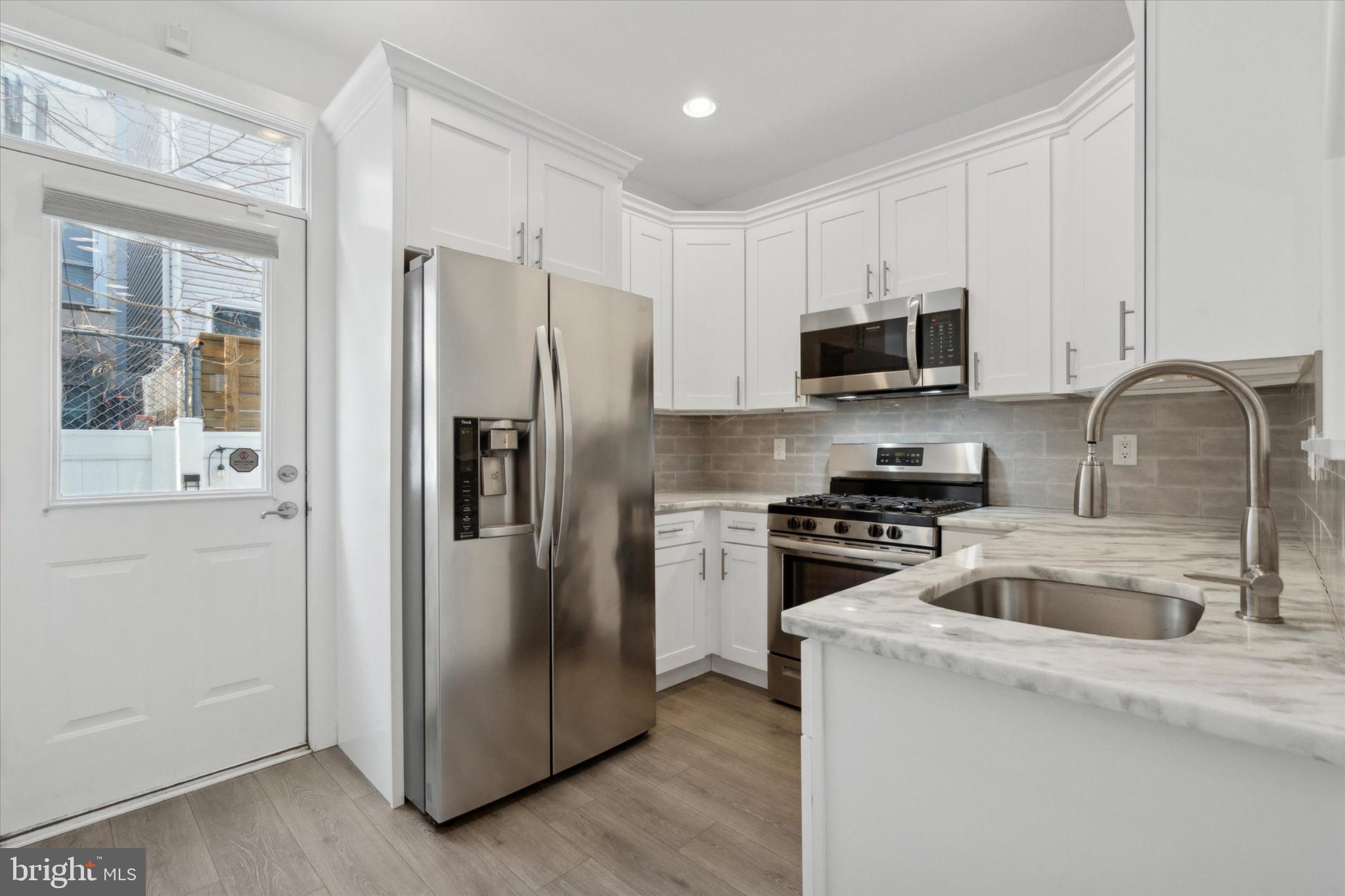 NORRIS SQUARE - Residential