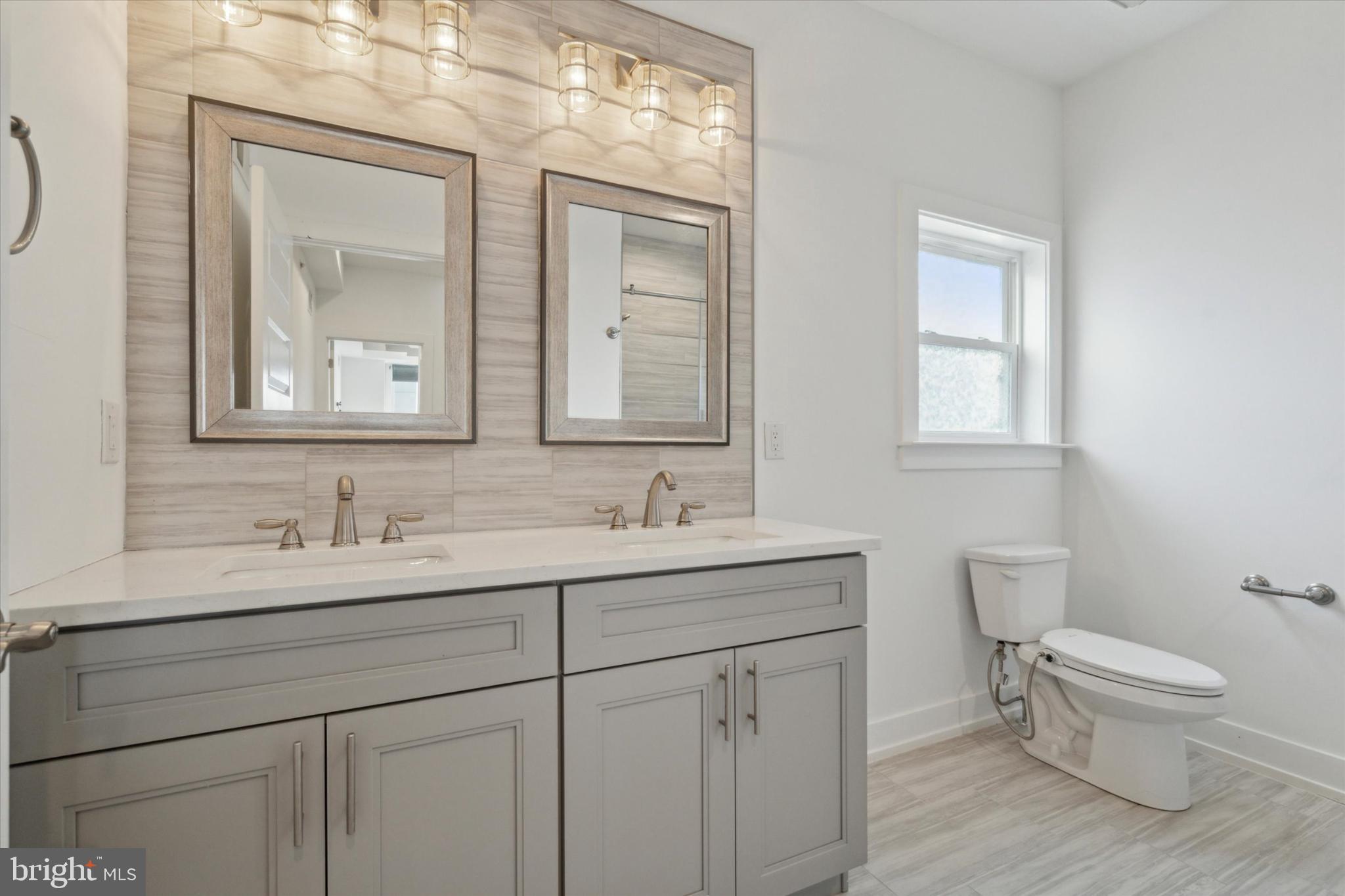 NORRIS SQUARE - Residential