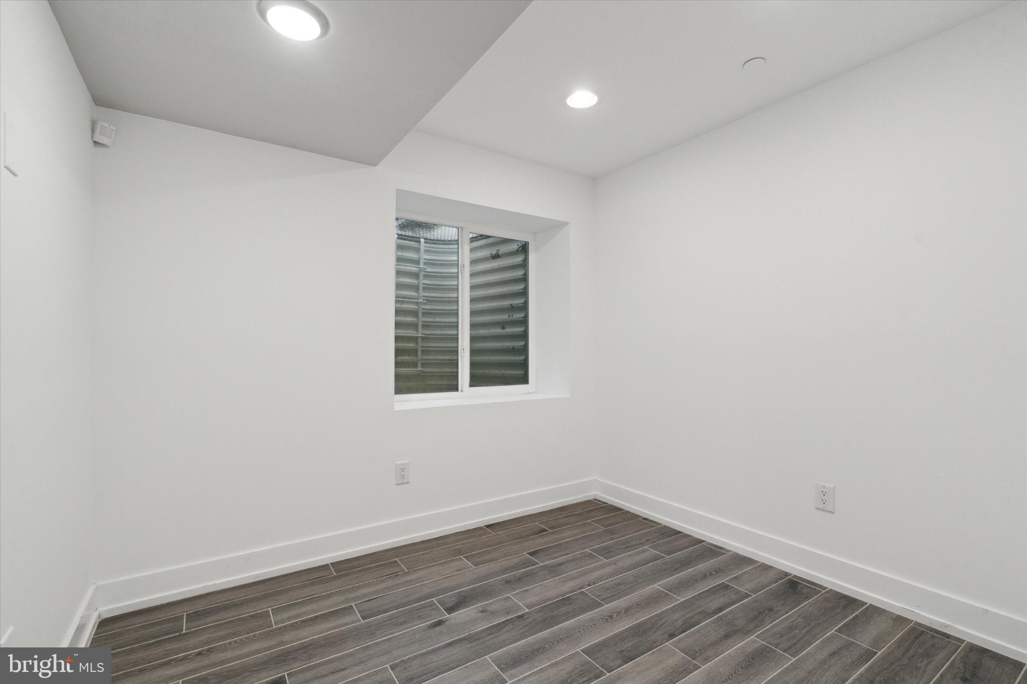 NORRIS SQUARE - Residential