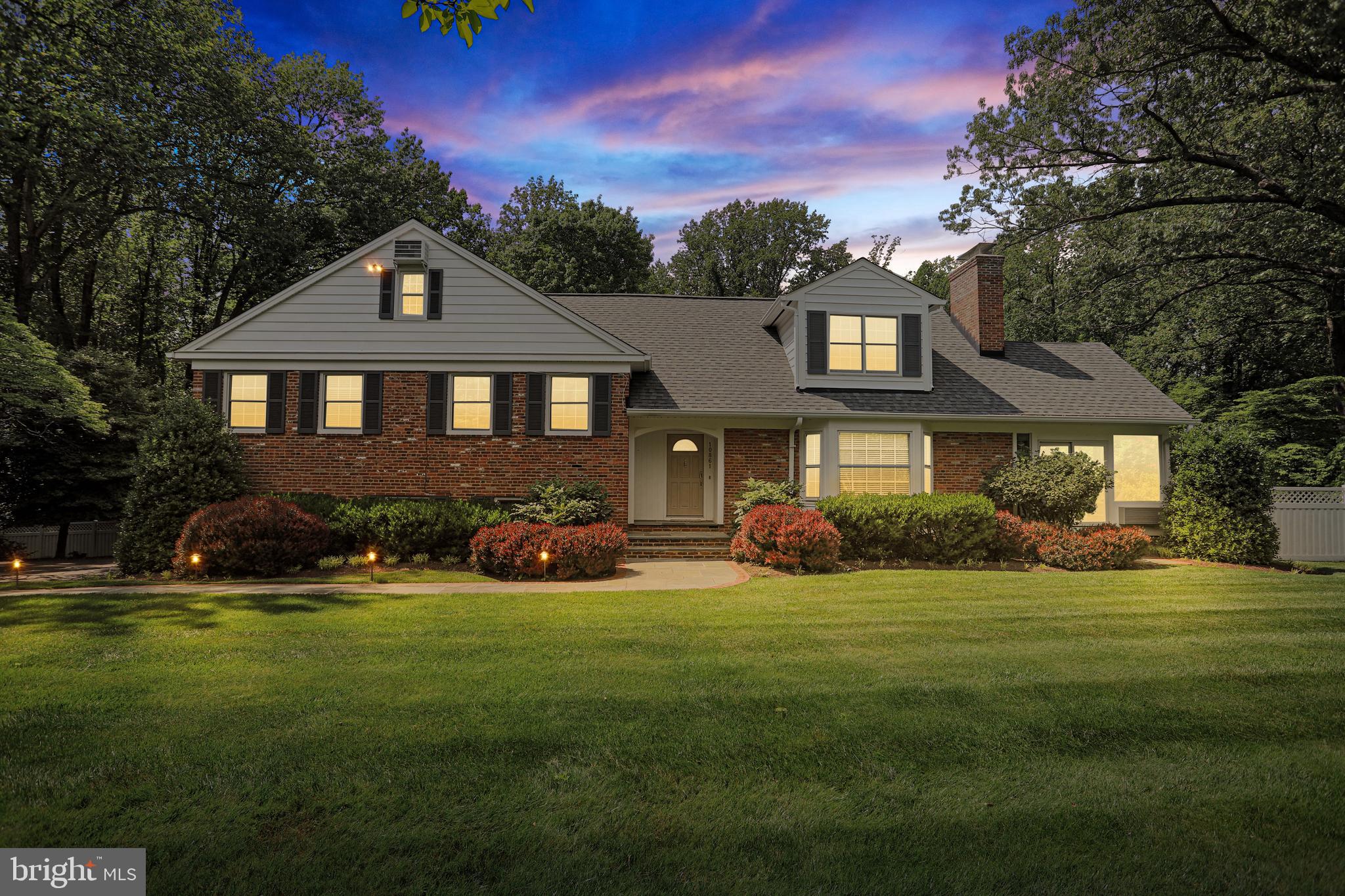 POTOMAC OUTSIDE - Residential