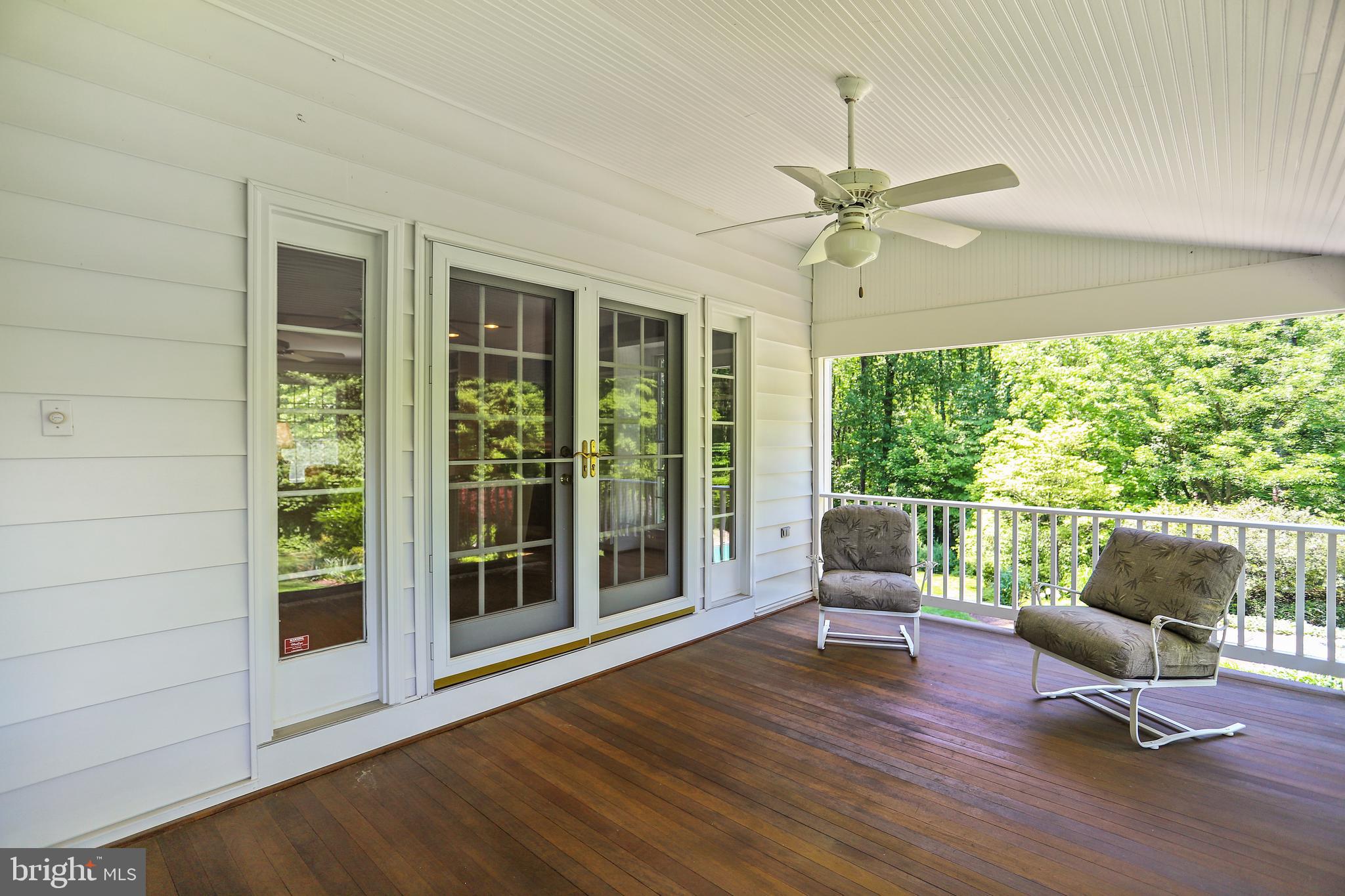 POTOMAC OUTSIDE - Residential