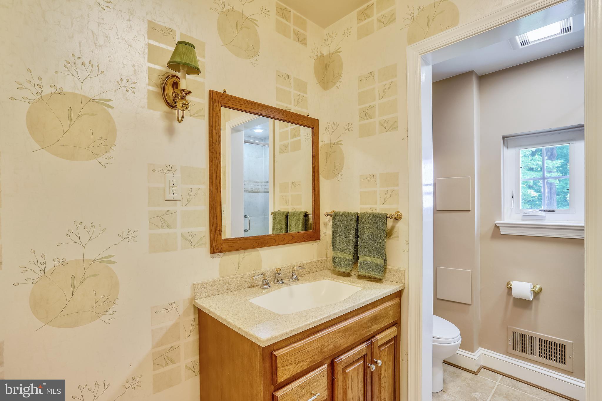 POTOMAC OUTSIDE - Residential