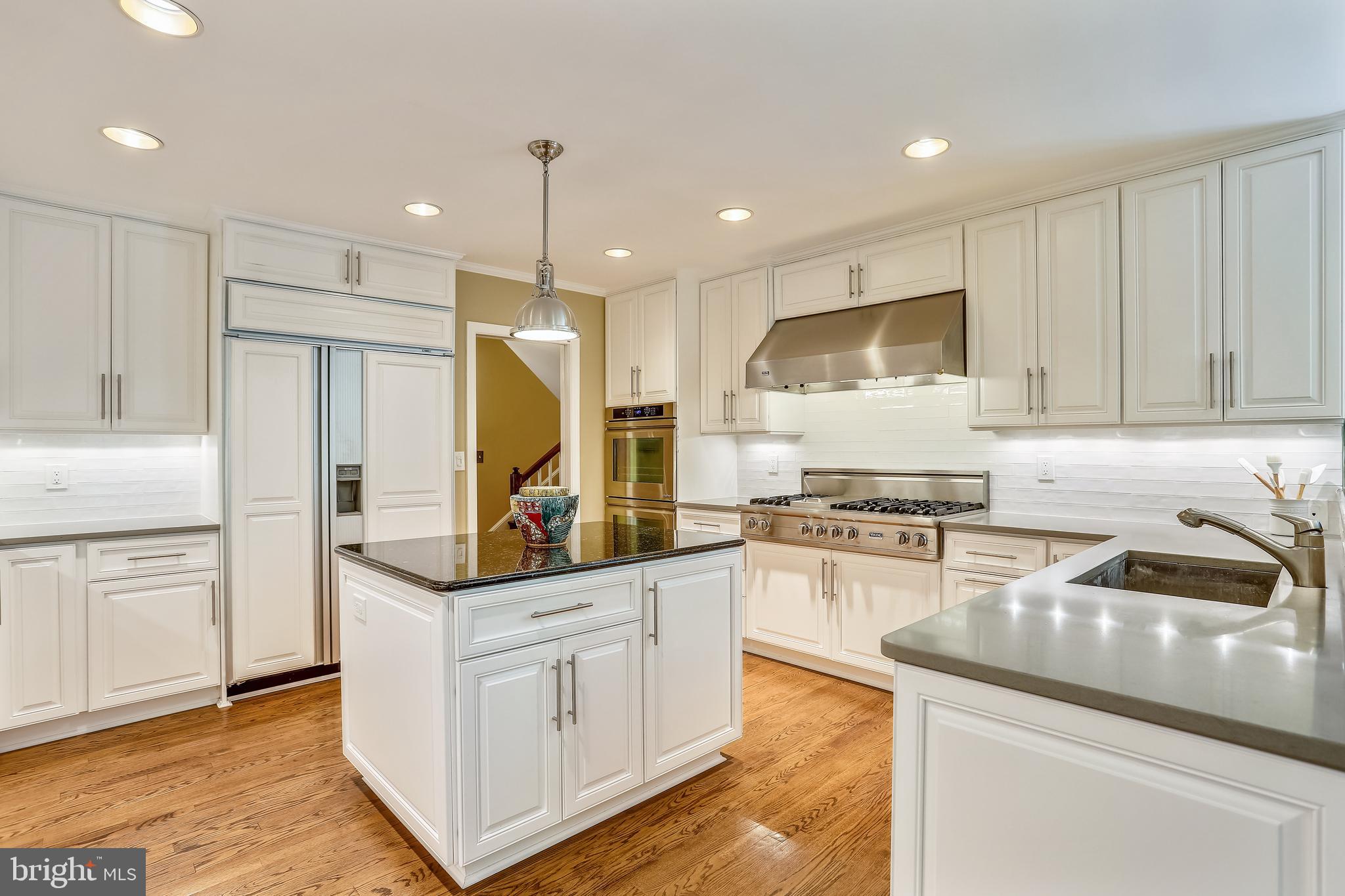 POTOMAC OUTSIDE - Residential